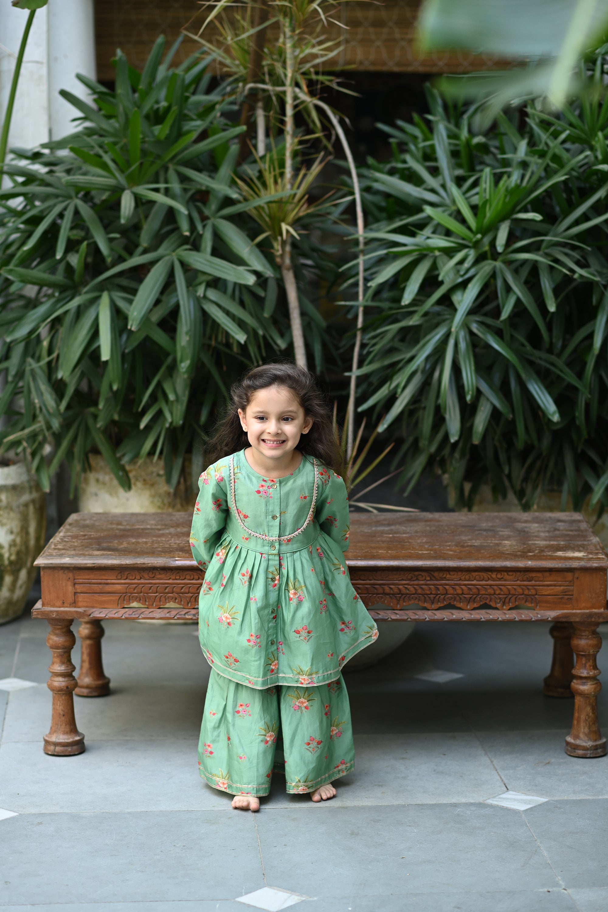 Sukhmani Set - Mint Anaar Bagh