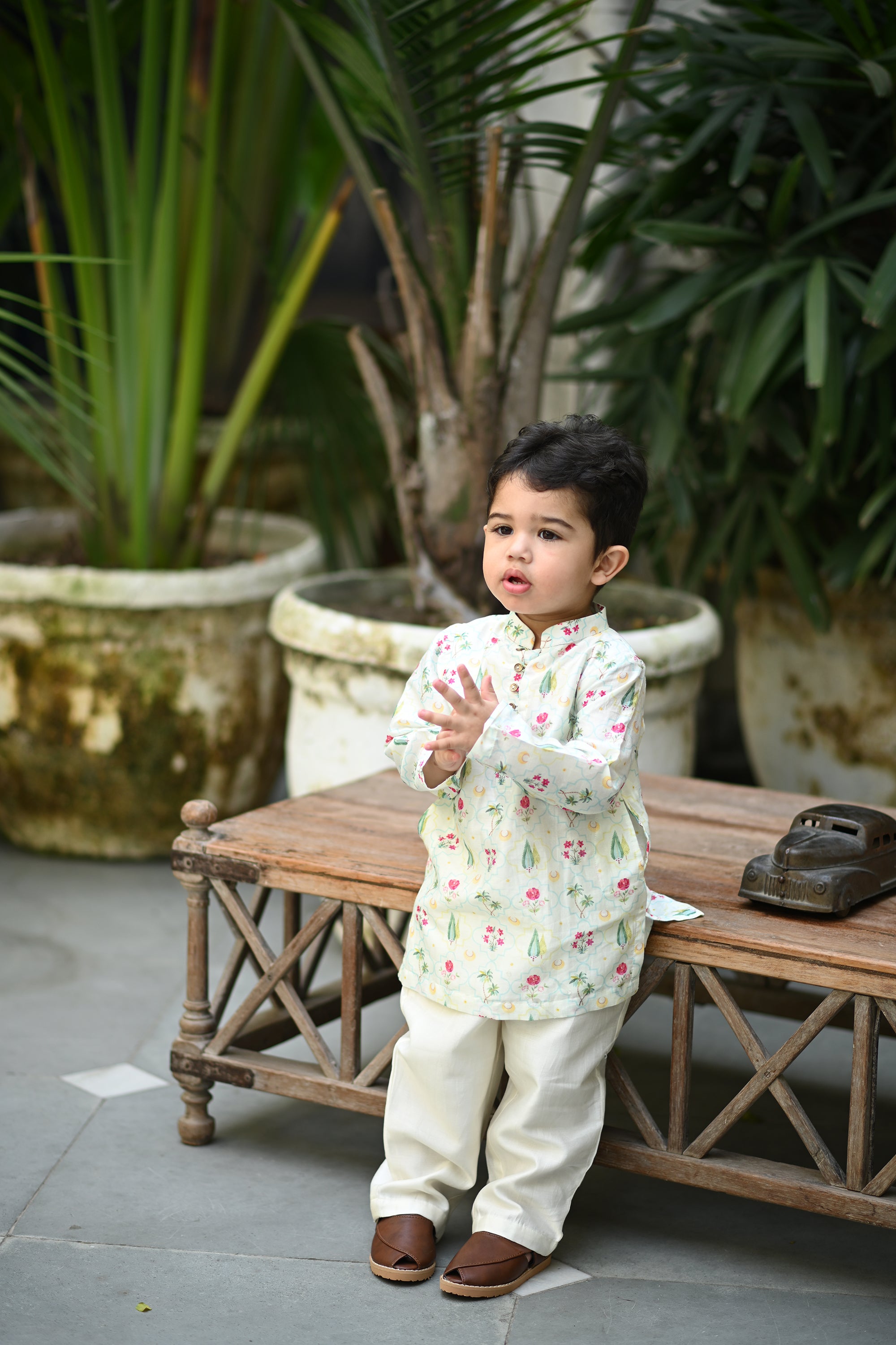 Shiv Kurta And Pyjama Set -Cream Periyaar