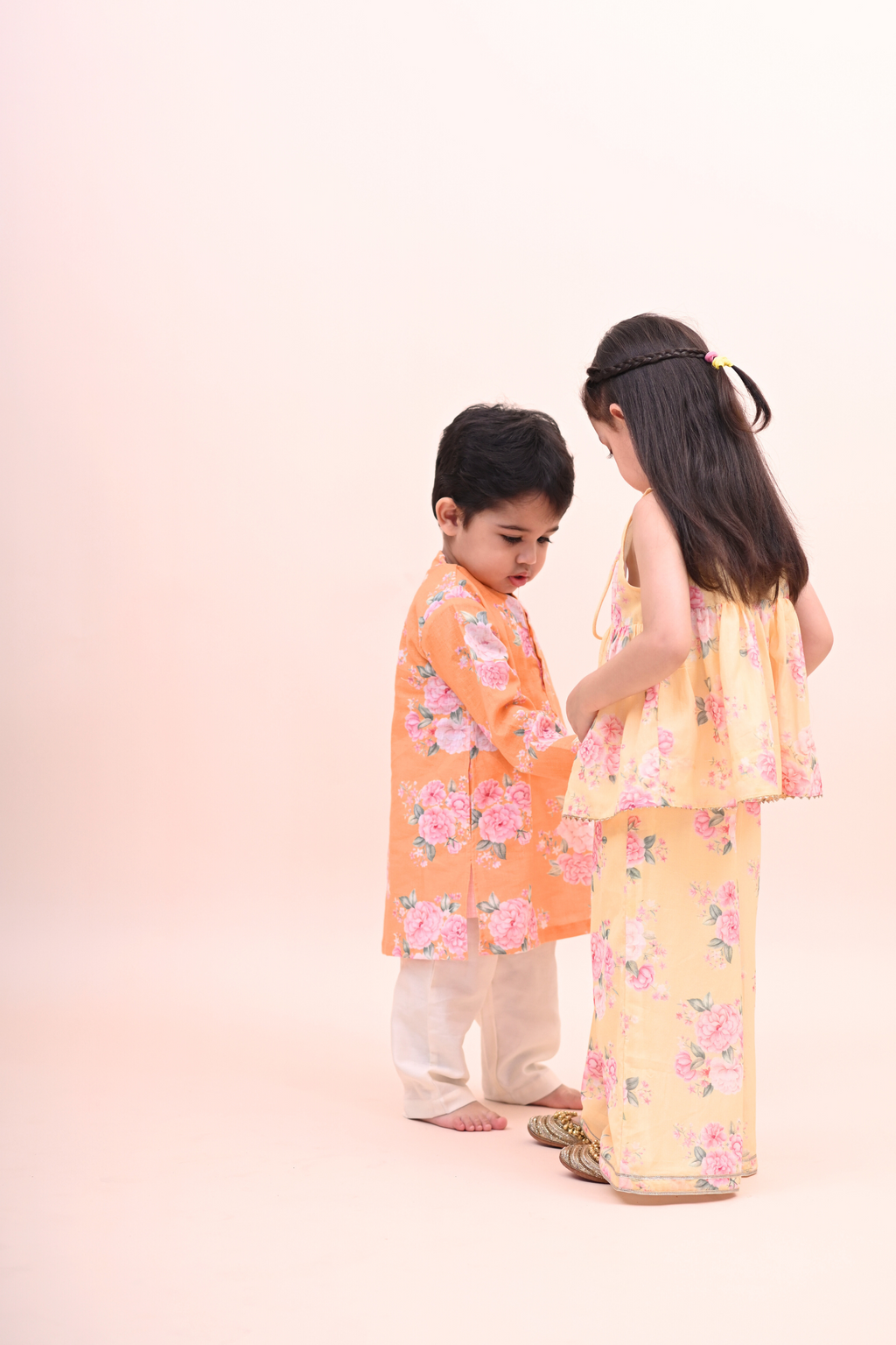 Anant Kurta Set - Orange Phool Angan