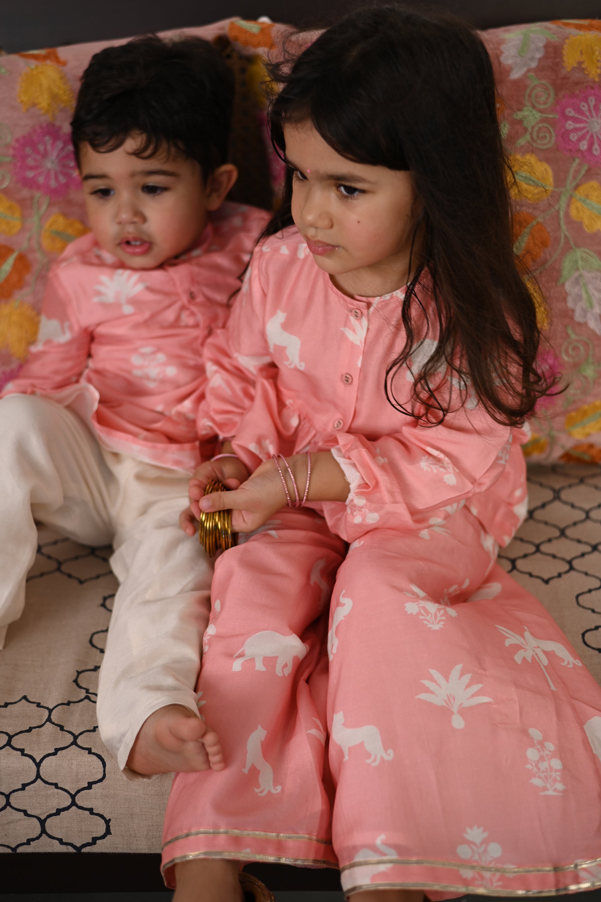 Ojas Set - Pink Palm Serenade