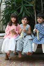 Reet Gharara Set - Cream Rumi