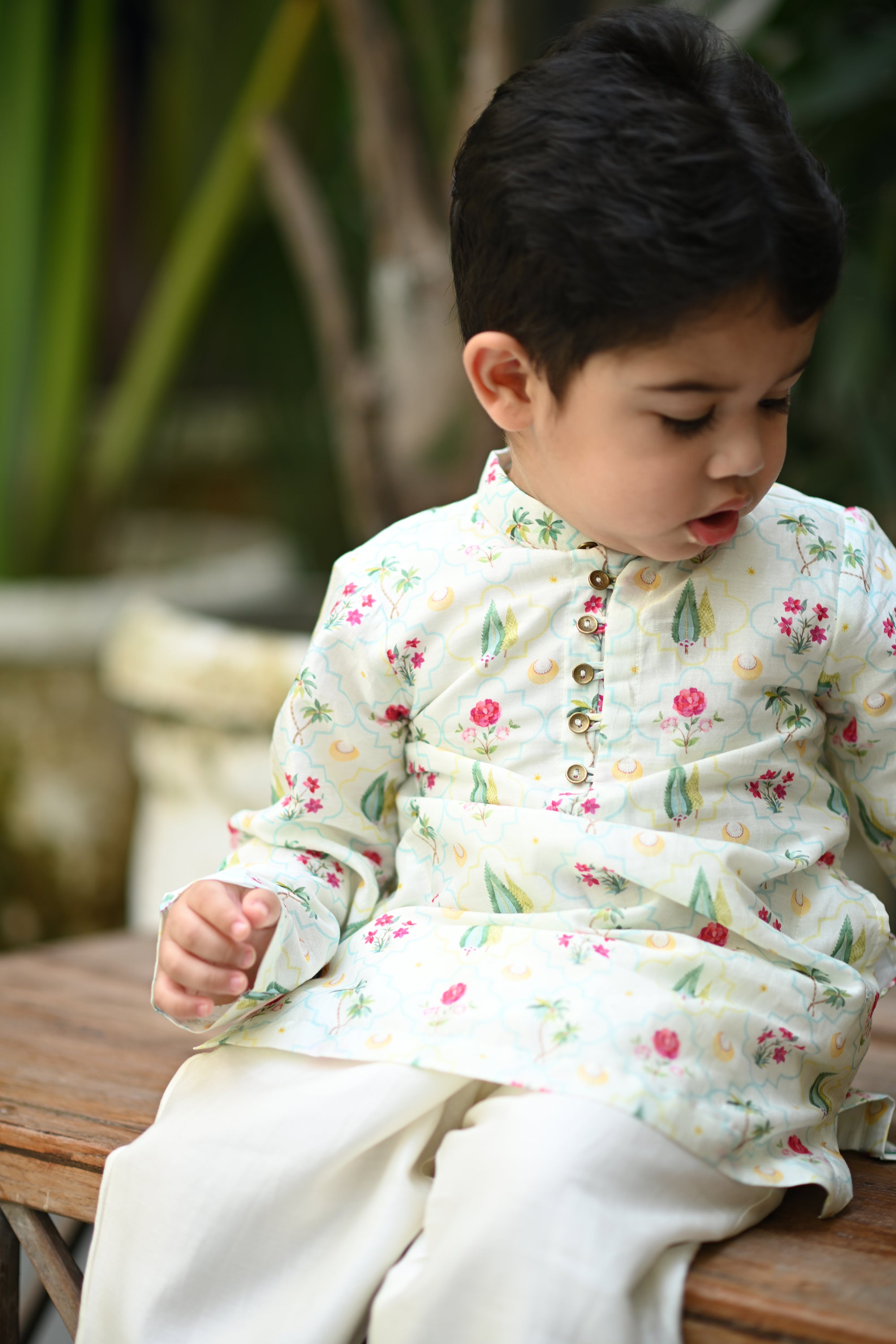 Shiv Kurta And Pyjama Set -Cream Periyaar