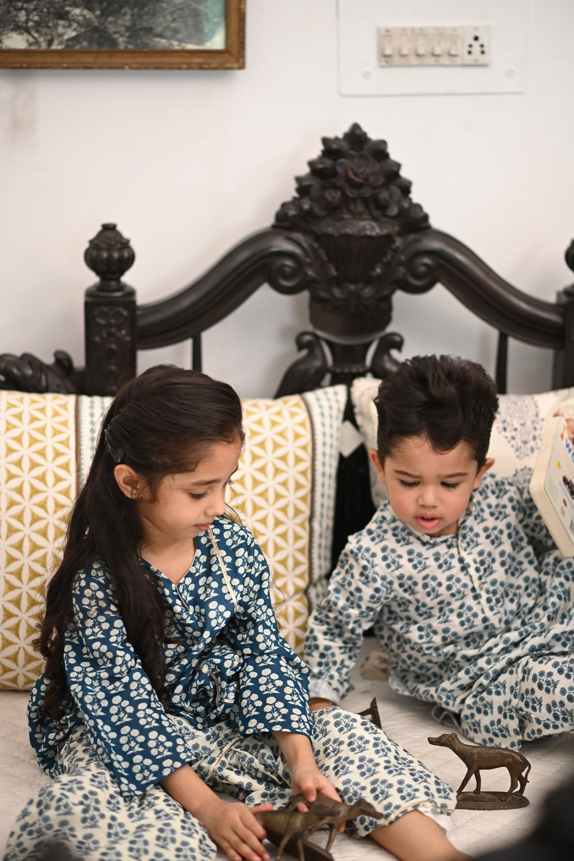 Tara Gharara Set - Dark Navy Rumi