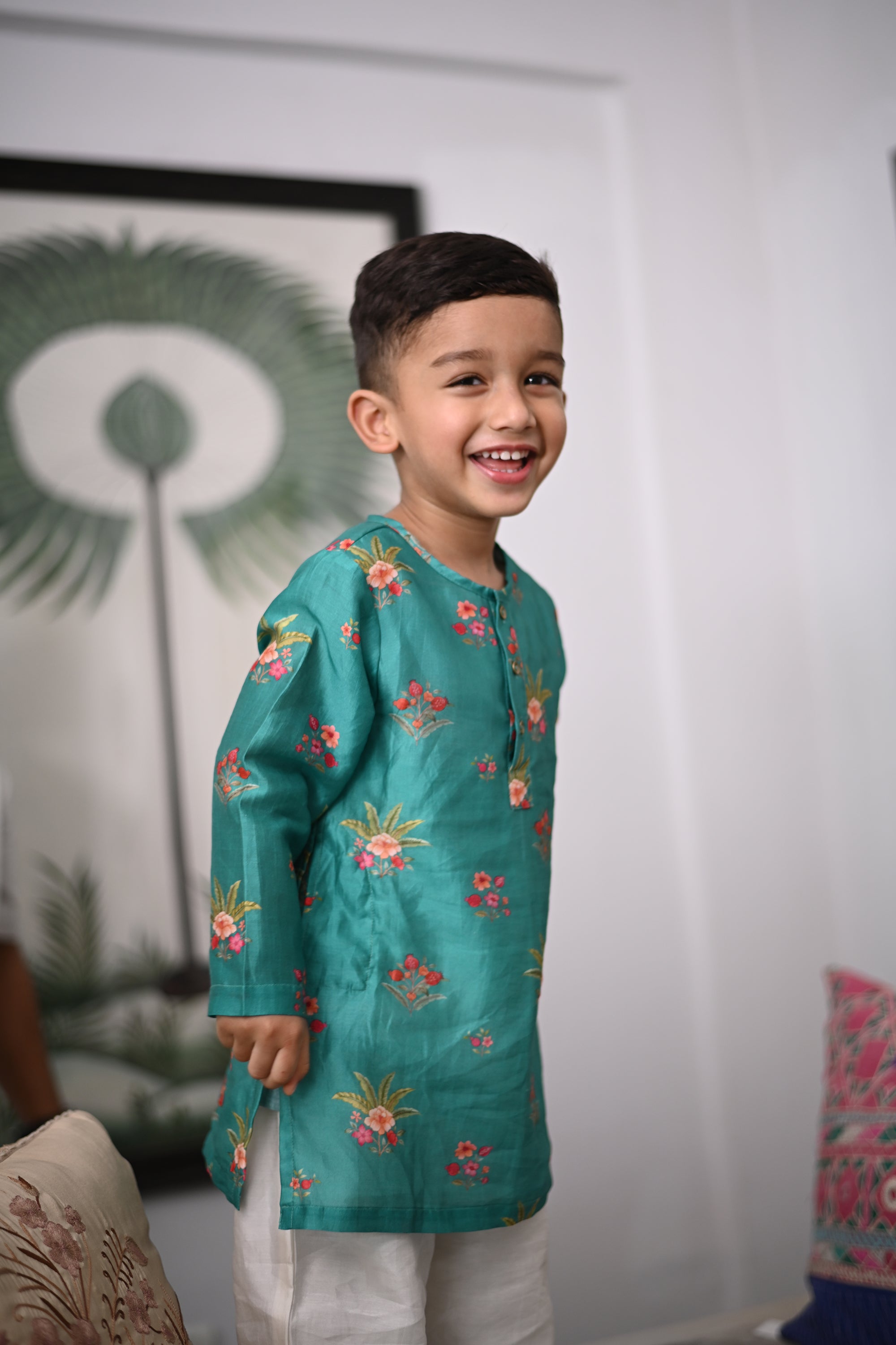 Zorawar Kurta And Pyjama Set-Green Pom Boota