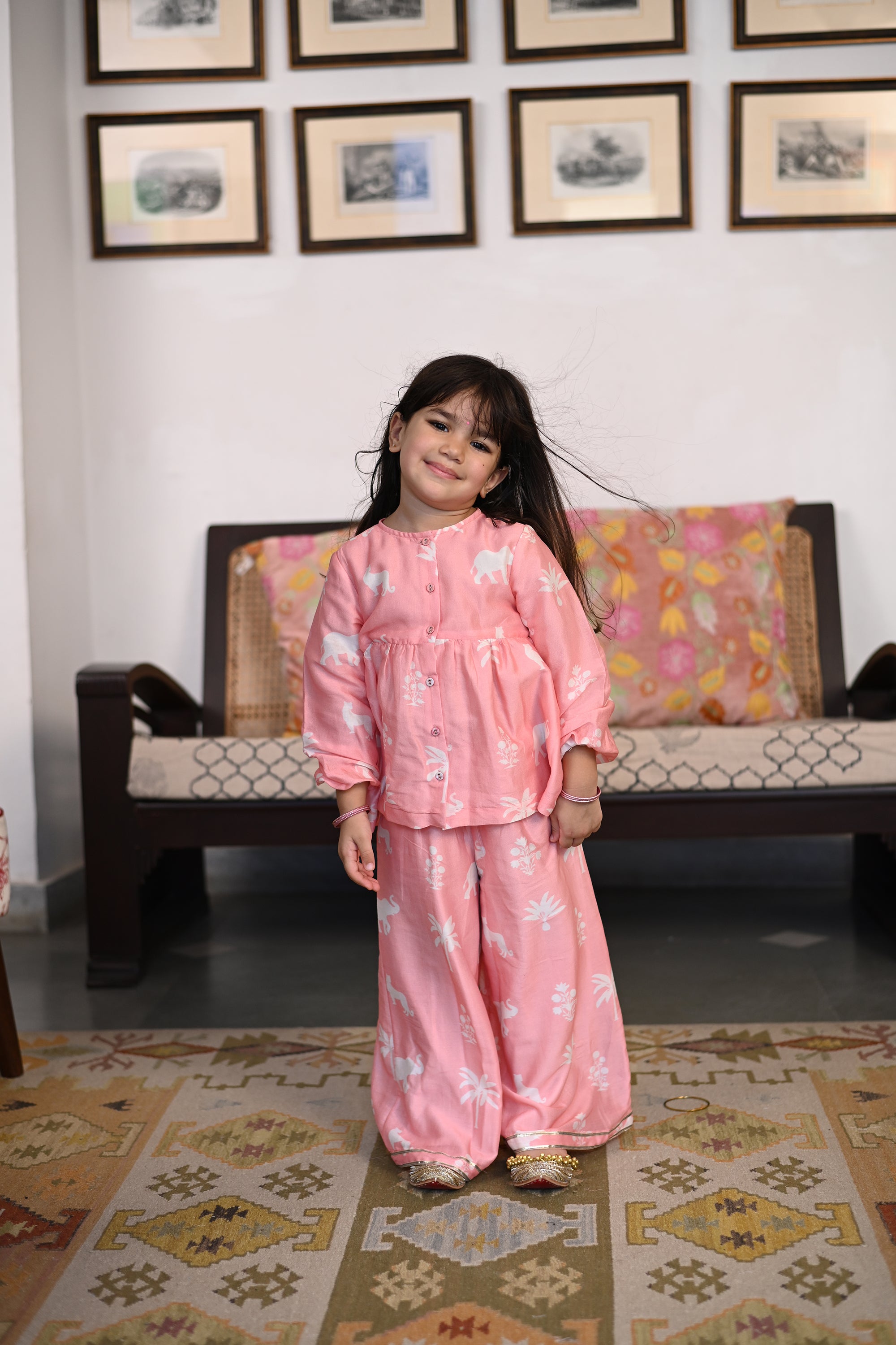 Ojas Set - Pink Palm Serenade