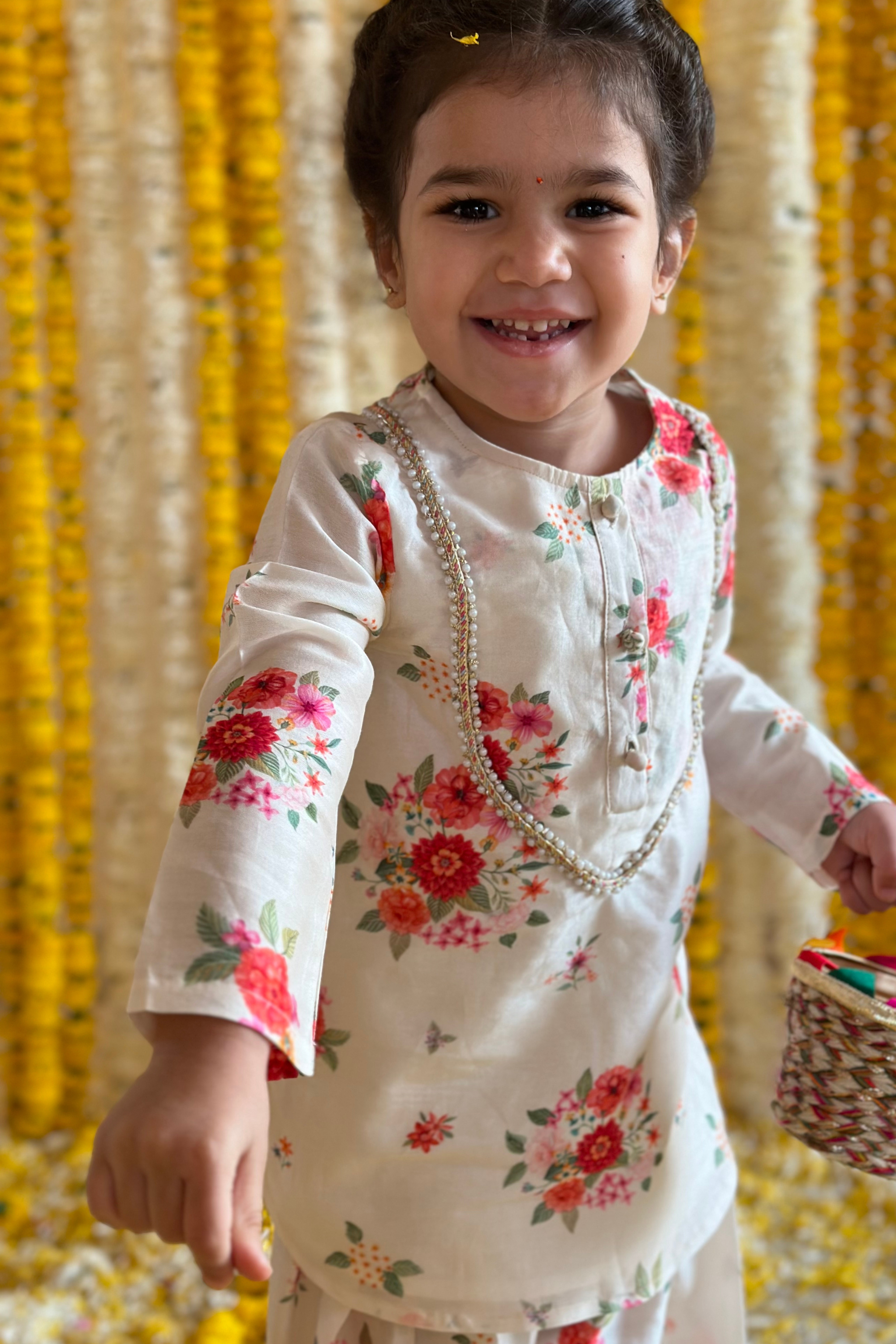 Rahat Kurta Set - Ivory Bagh