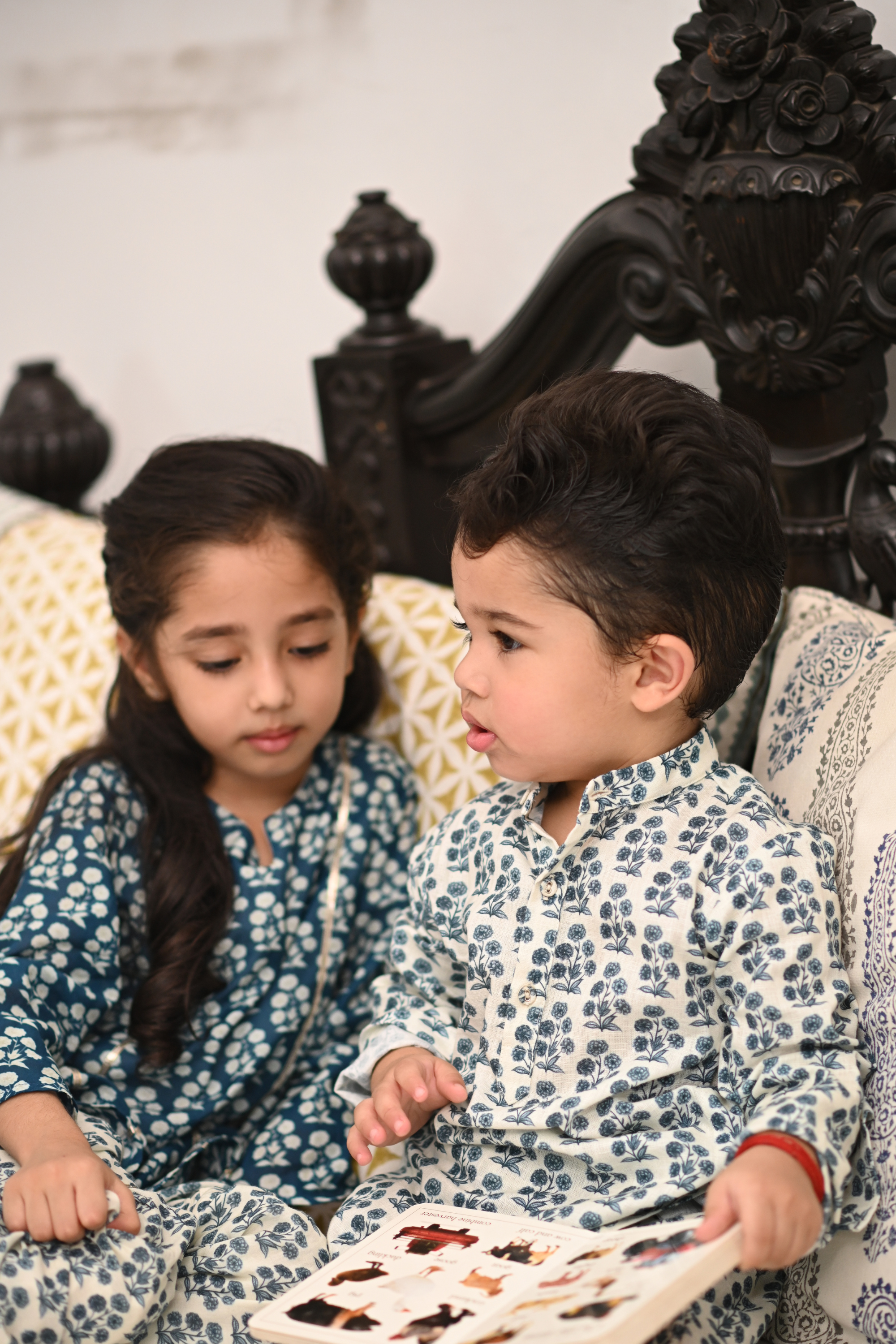 Aadir Kurta Set - Cream Rumi