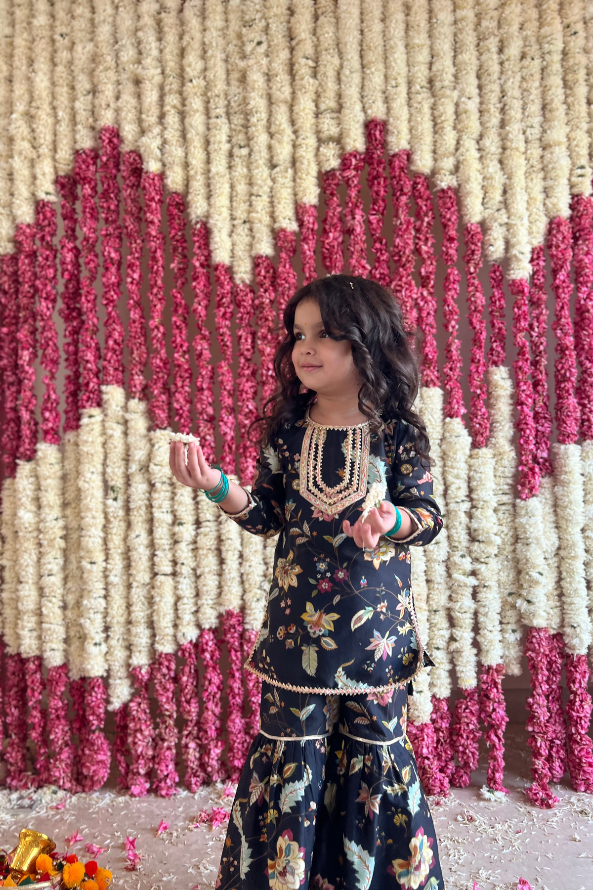 Tara Gharara Set - Eclipse Sanobar Chintz
