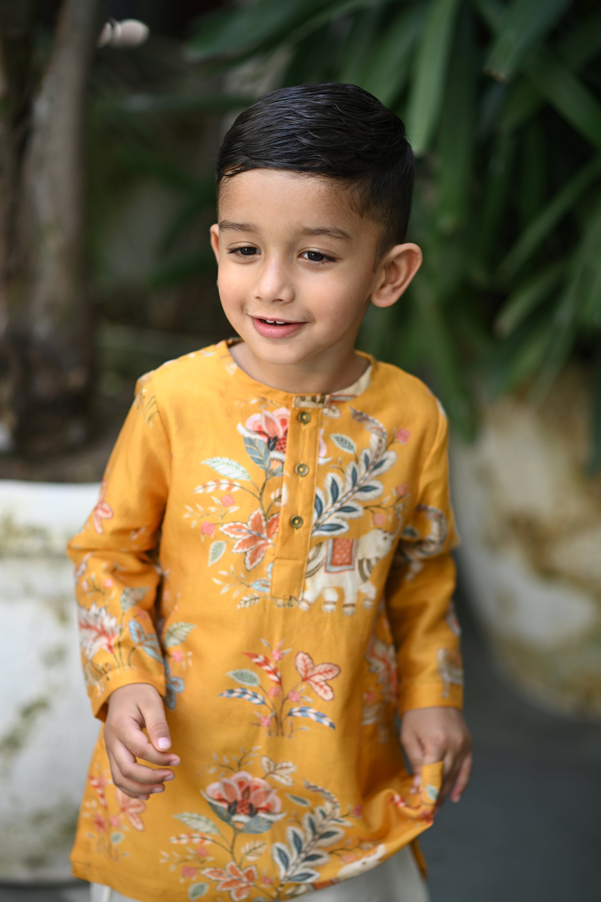 Zorawar Kurta And Pyjama Set-Mustard Haathi Chintz