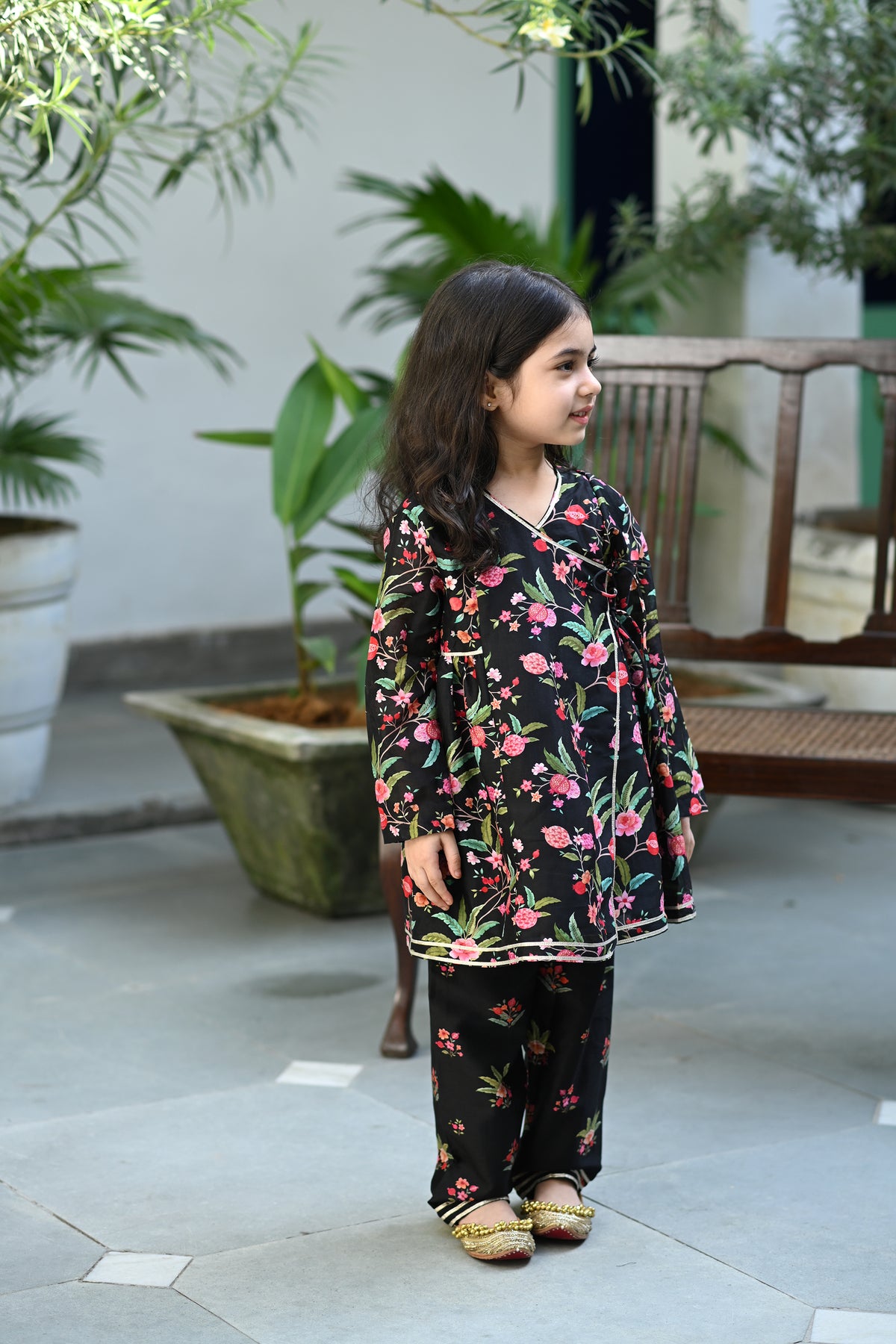 Aviana Angrakha Set - Black Gul Anaar