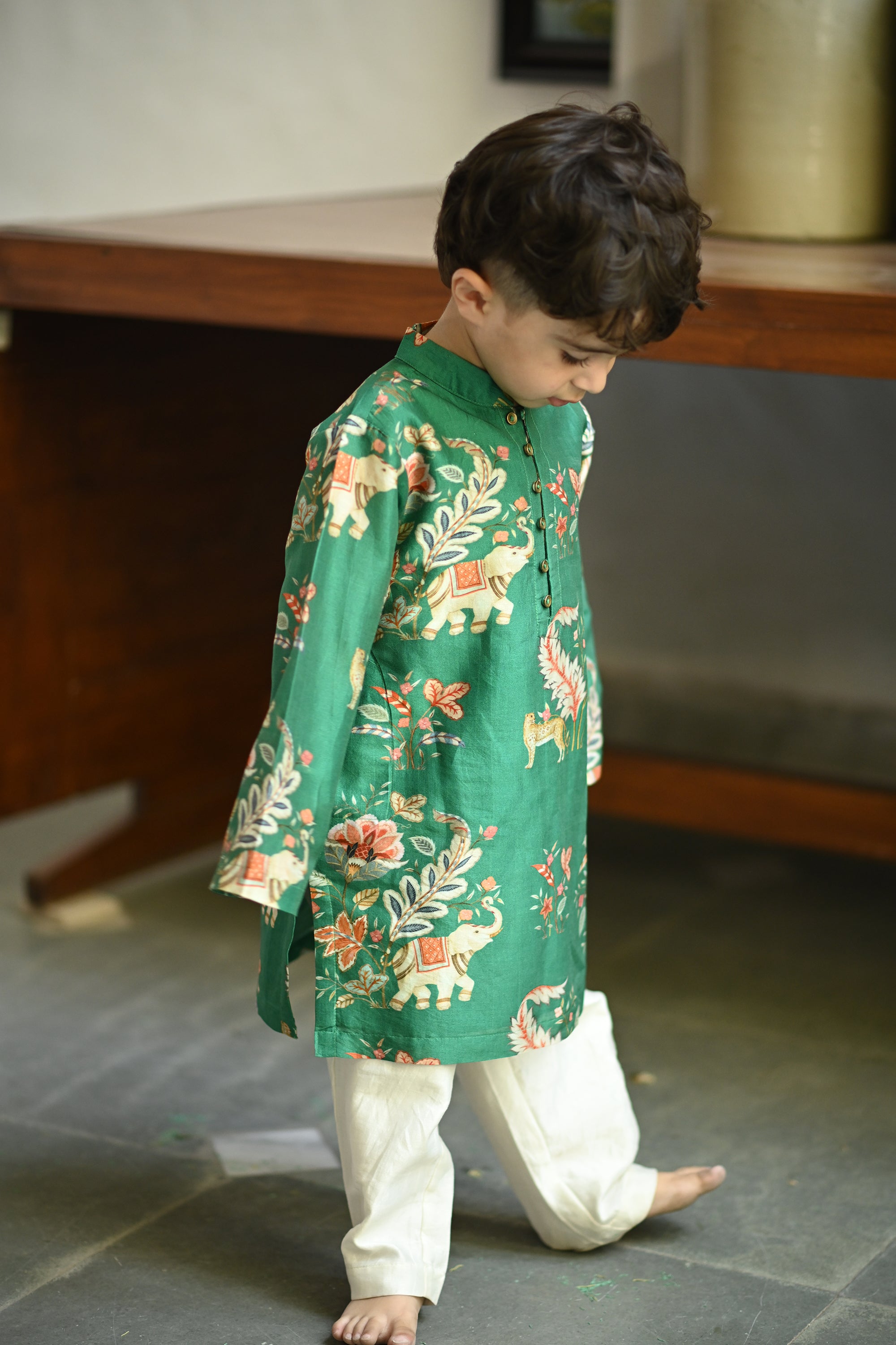 Sabr Kurta And Pyjama Set - Green Haathi