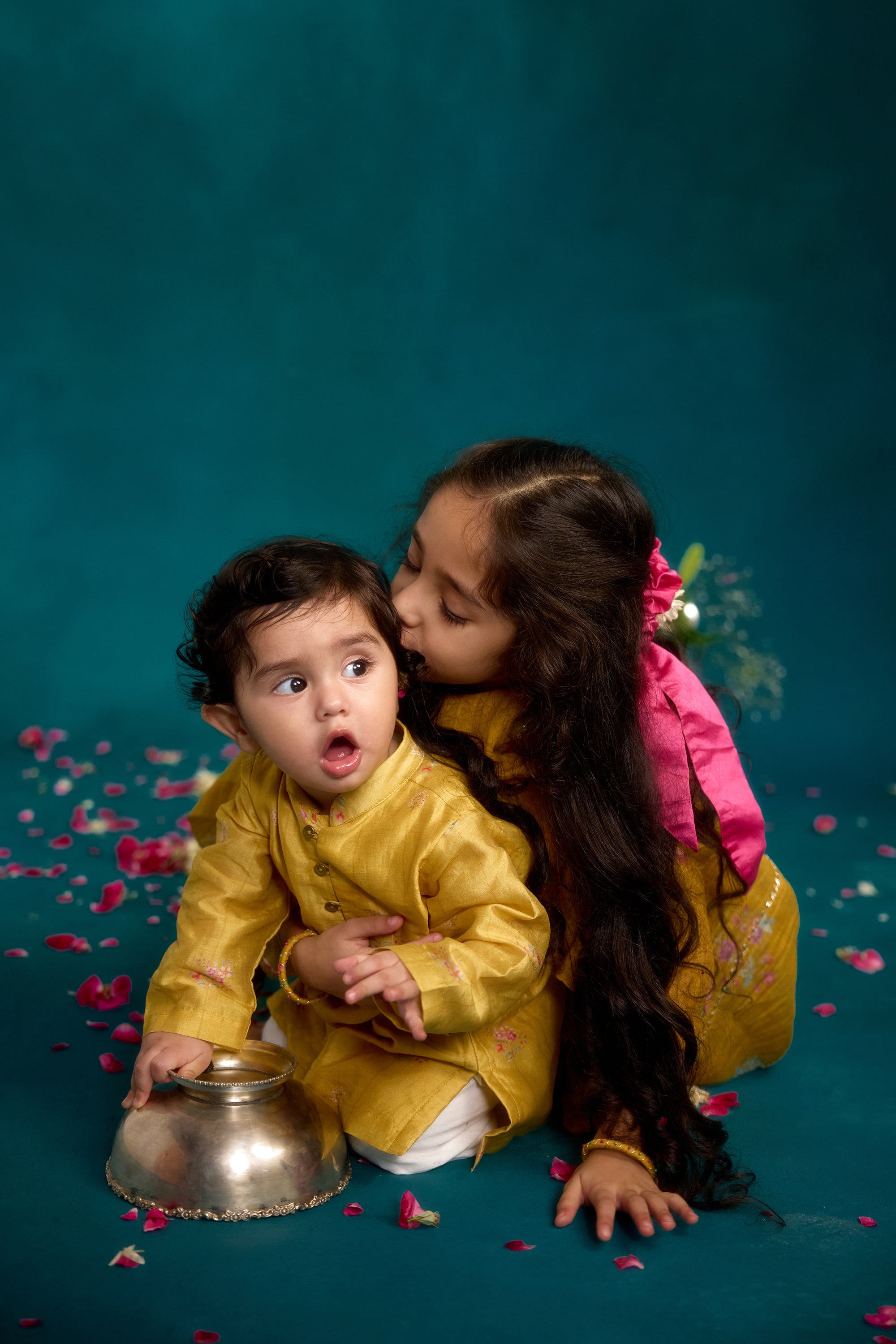 Neembu Rekh Chitthi Kurta Set