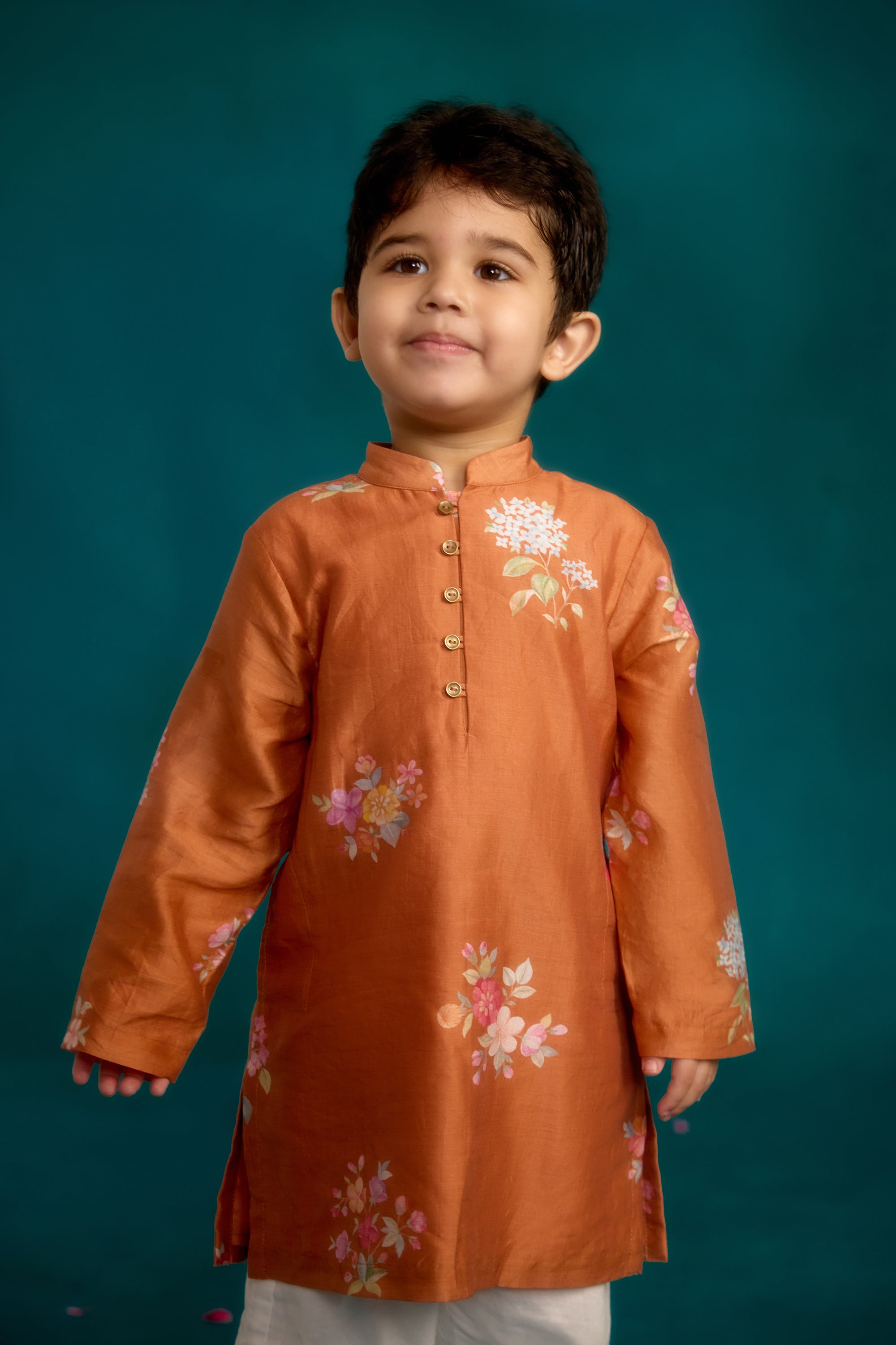 Kesar Chitthi Kurta Set