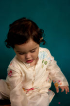 Naariyal Chitthi Kurta Set