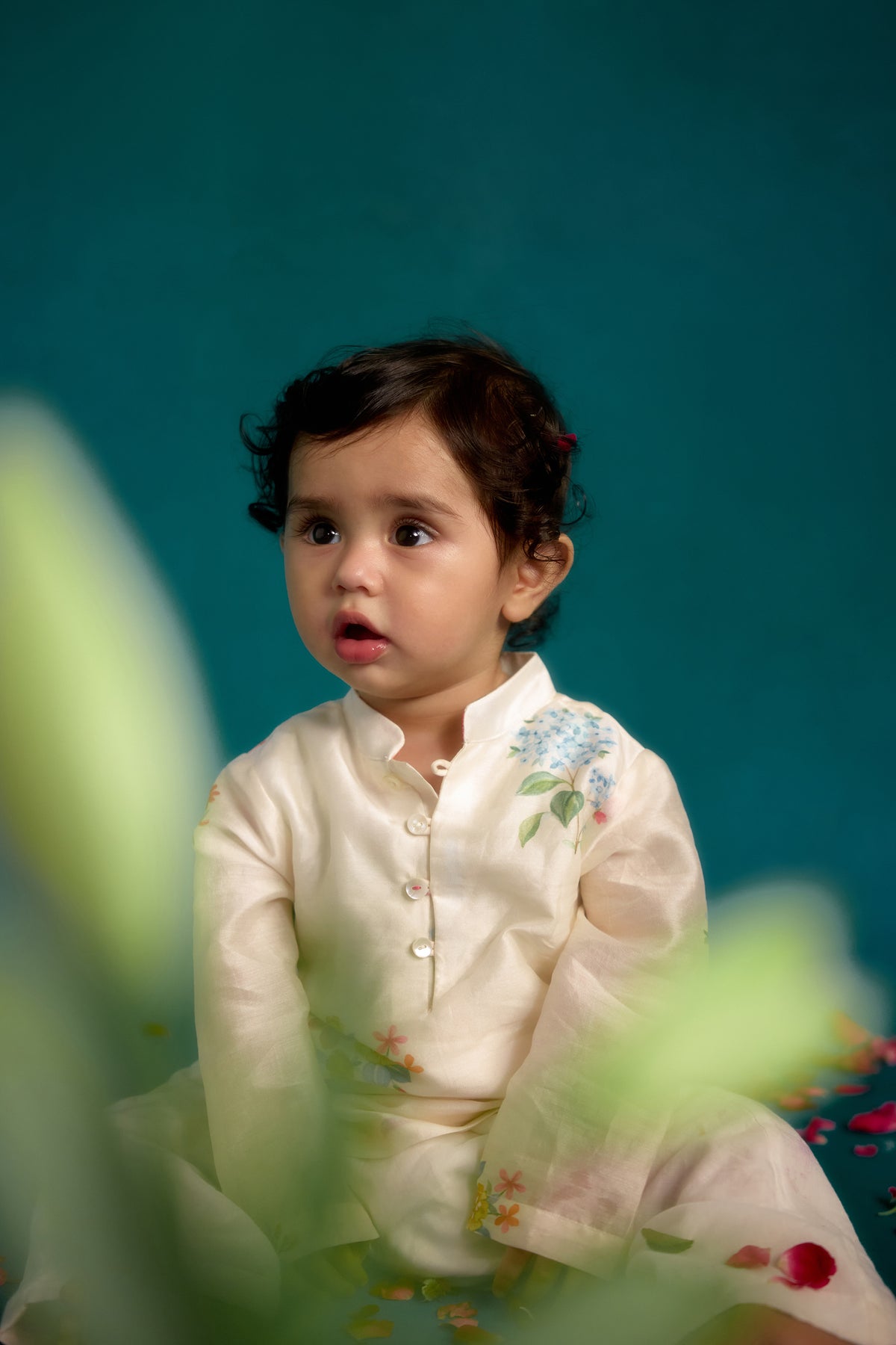 Naariyal Chitthi Kurta Set