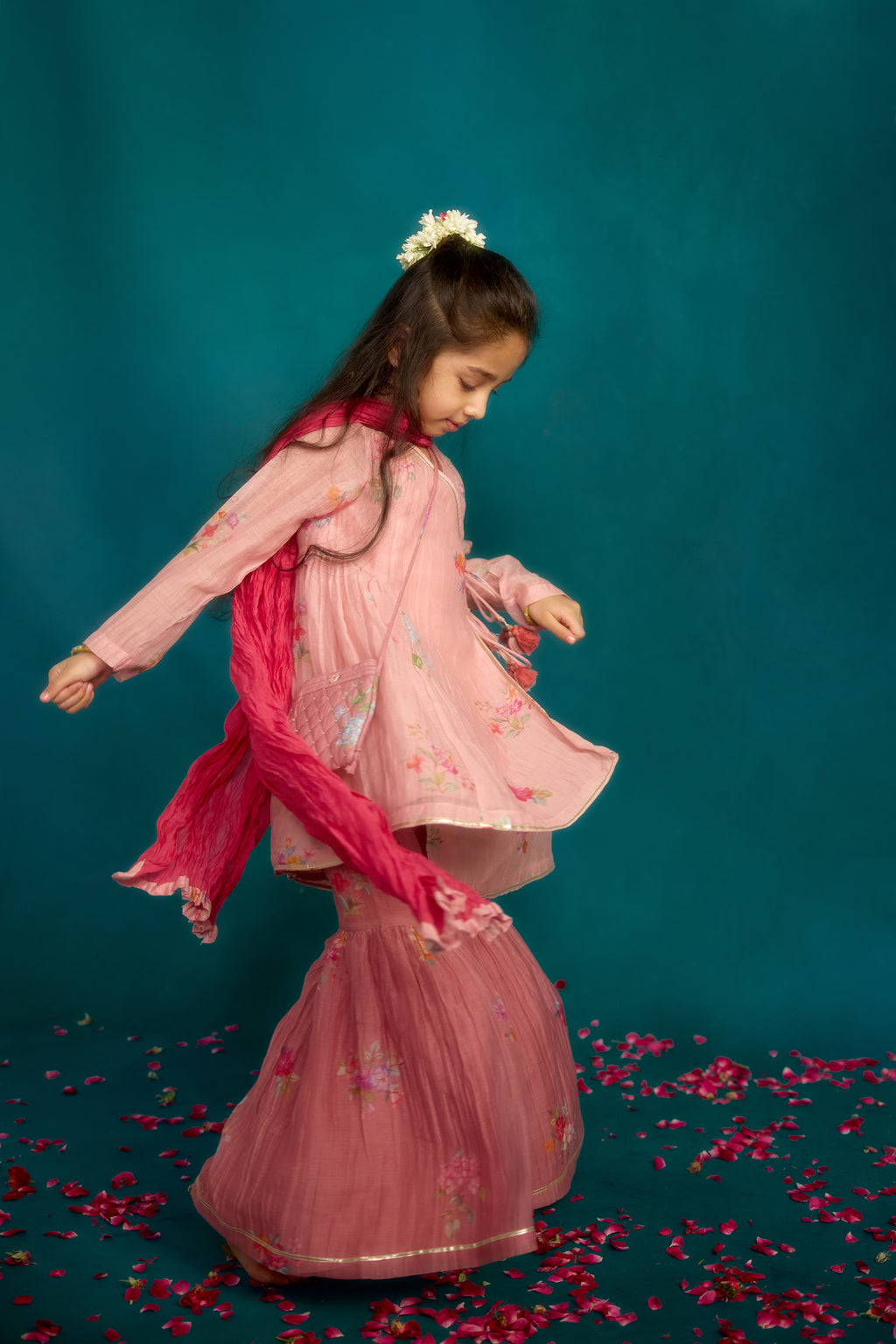 Seher  Gulaab  Angrakha