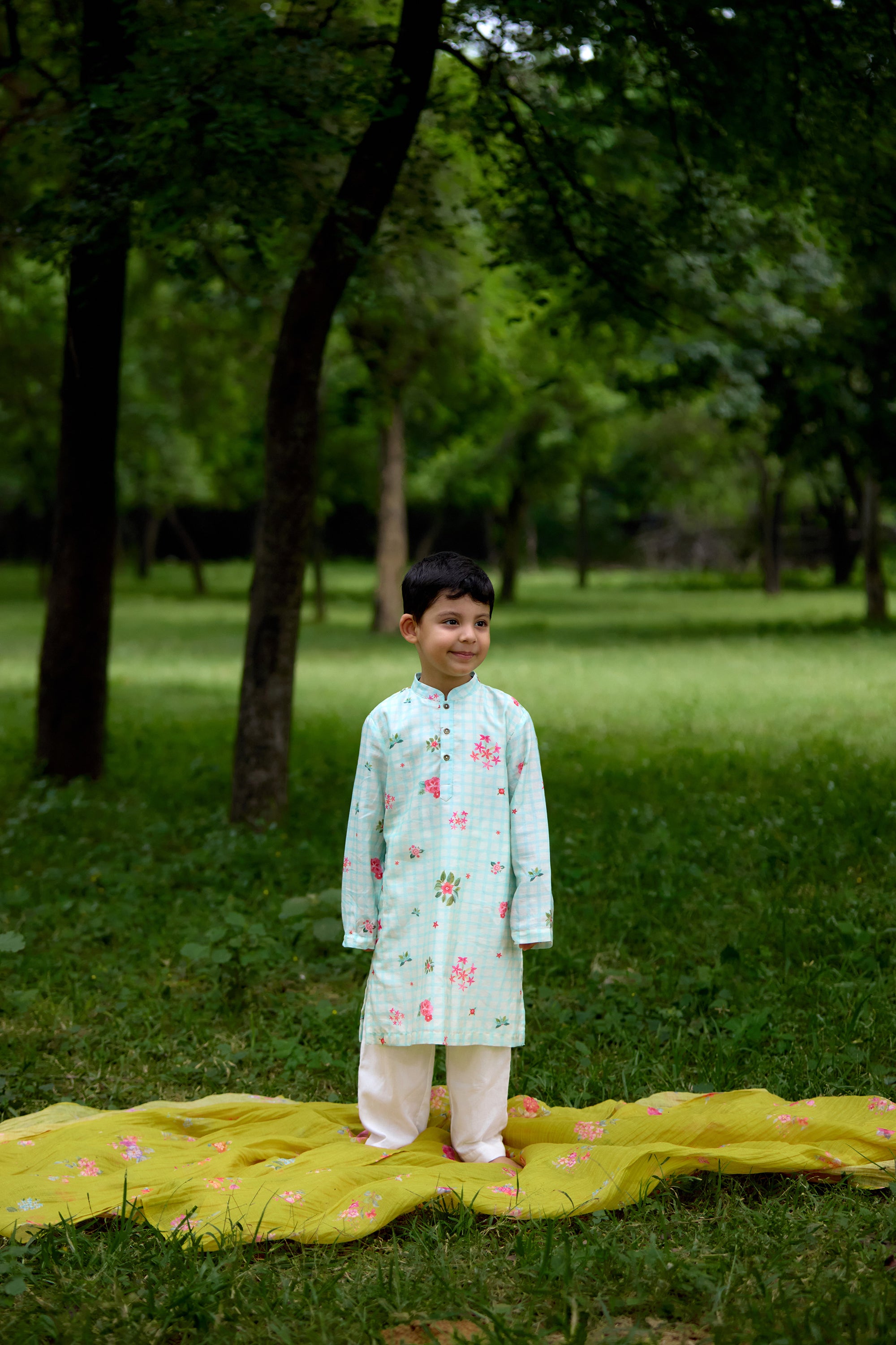 Naariyal Baageecha Kurta Set