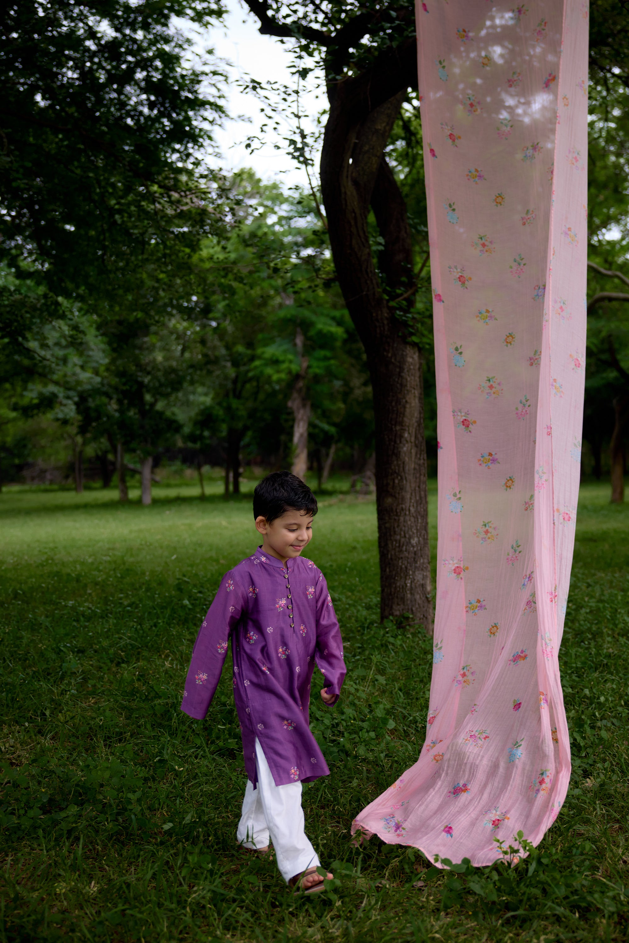 Jaamun Rekh Chitthi Kurta Set