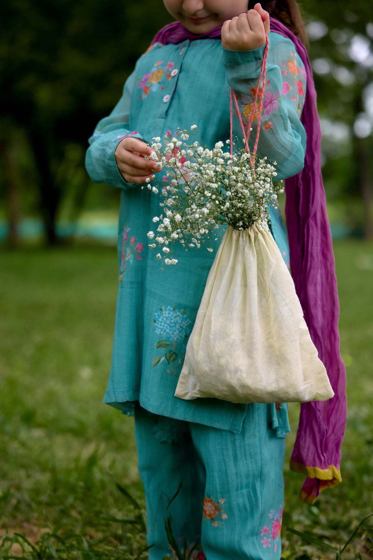 Paan Chitthi Kurta Set