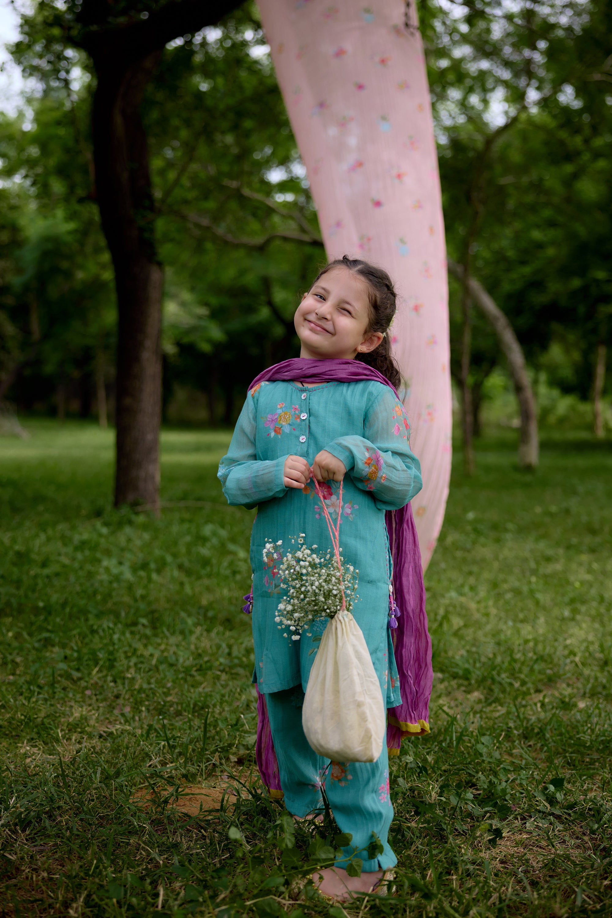 Paan Chitthi Kurta Set