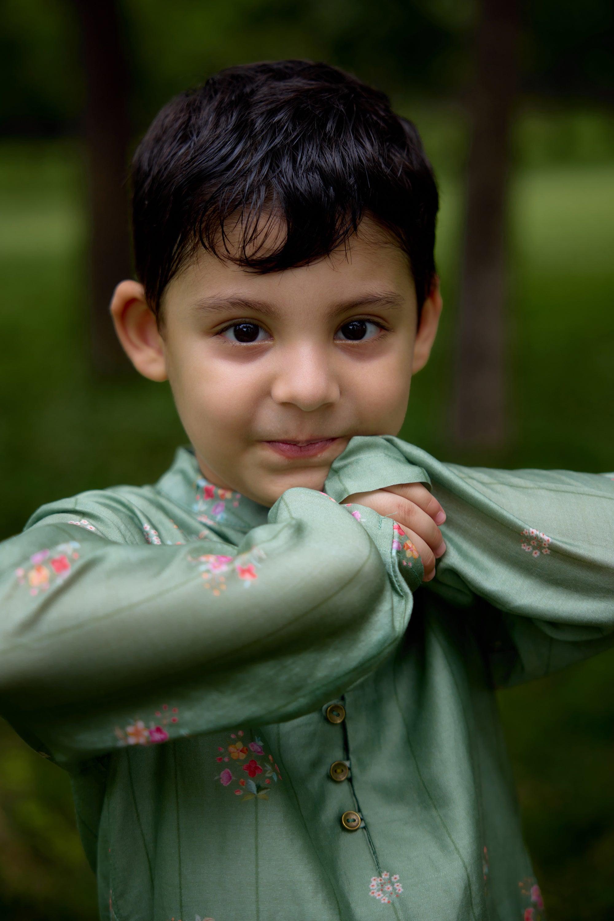 Tulsi Rekh Chitthi Kurta Set