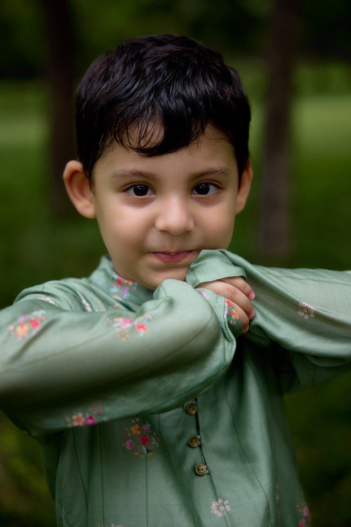 Tulsi Rekh Chitthi Kurta Set
