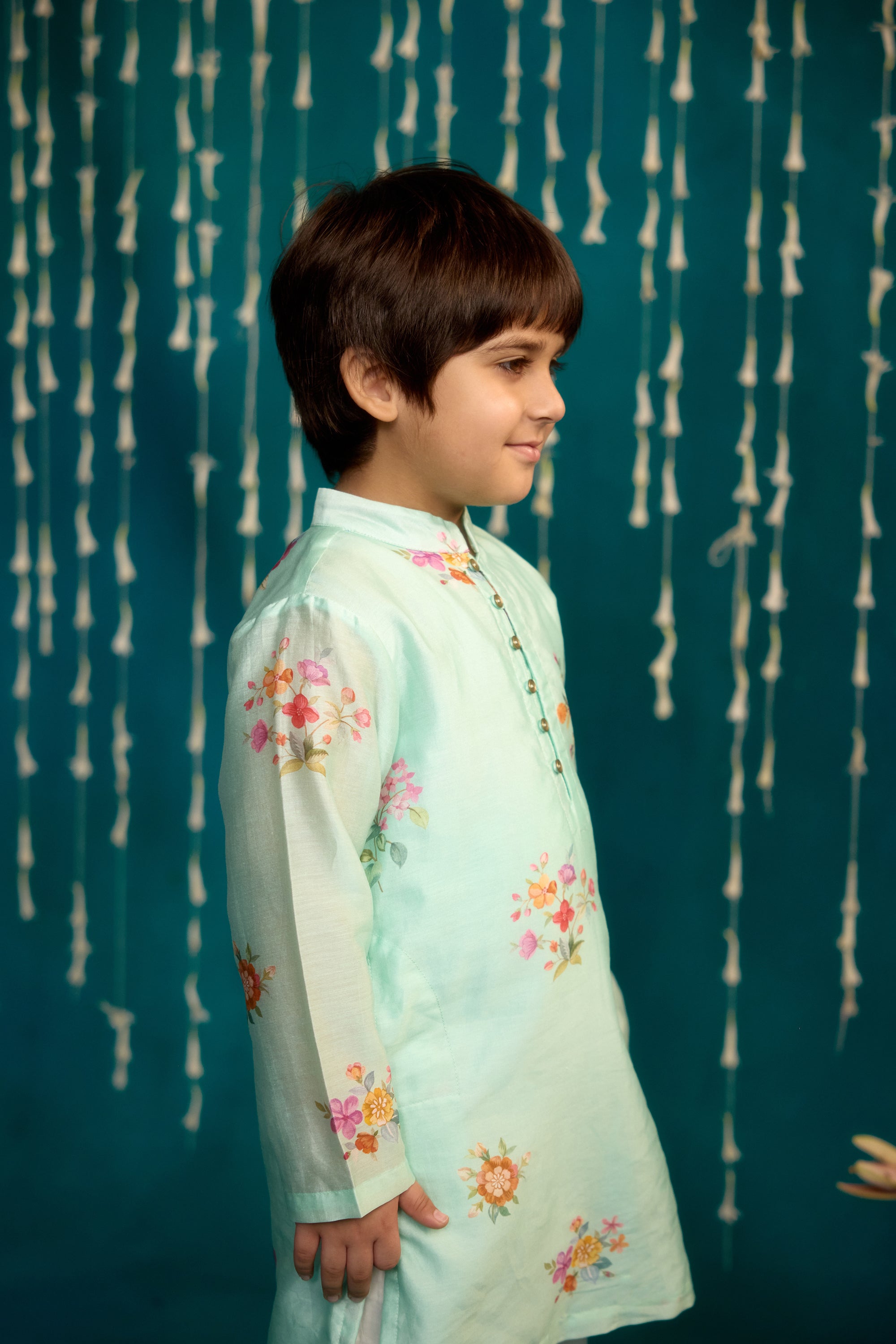 Vayu Chitthi Kurta Set