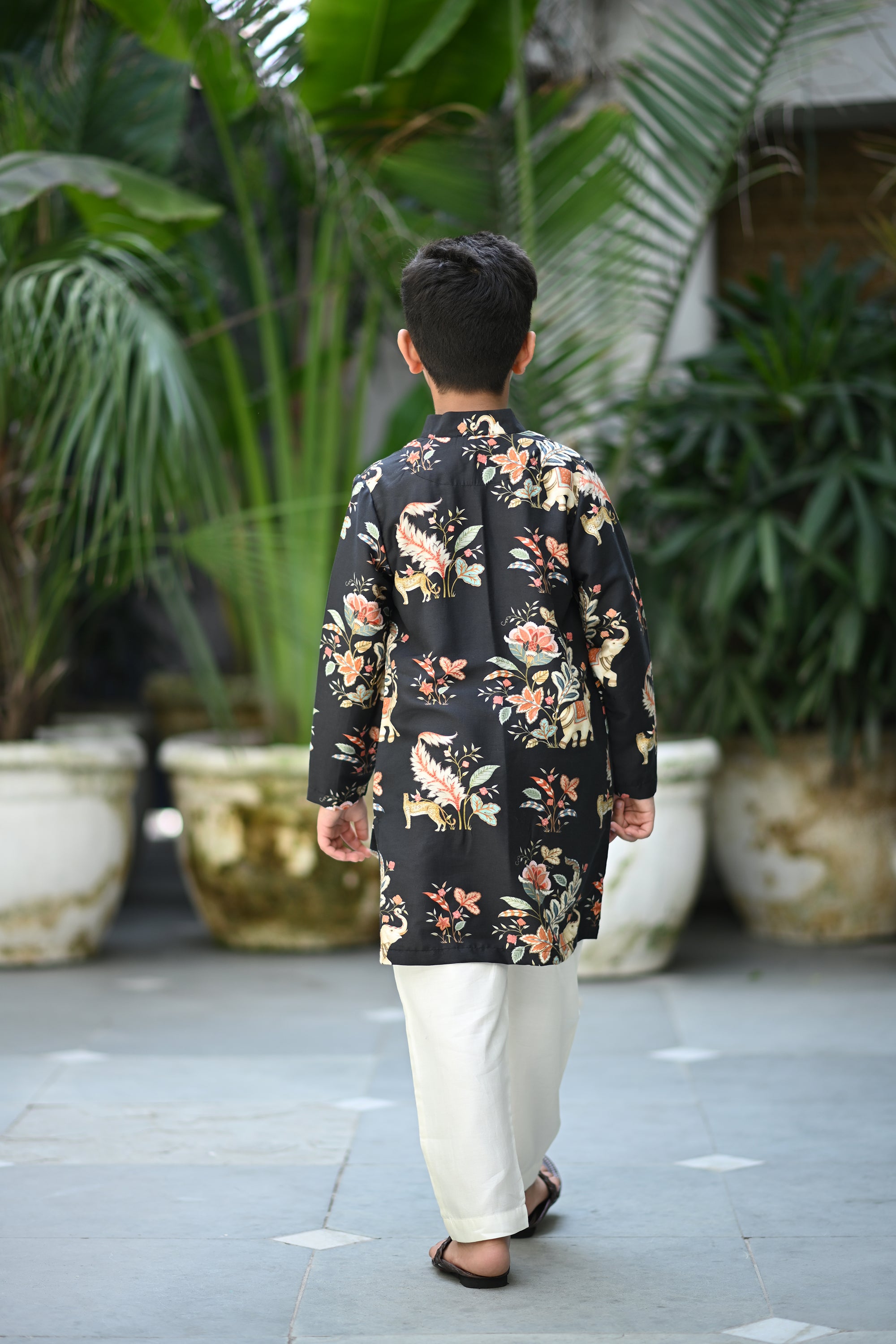 Yash Kurta And Pyjama Set