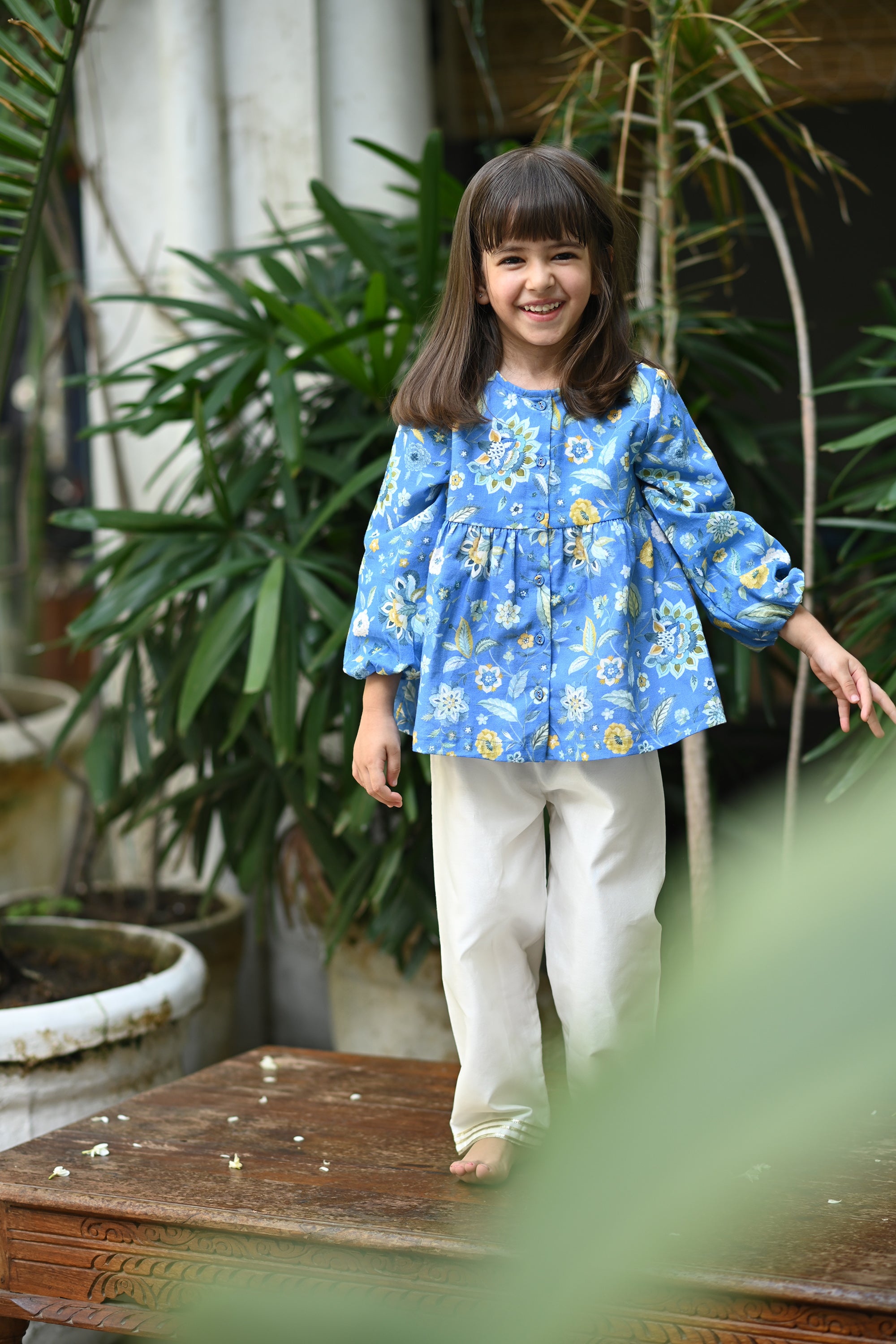 Ojas Set-Sky Blue Chintz