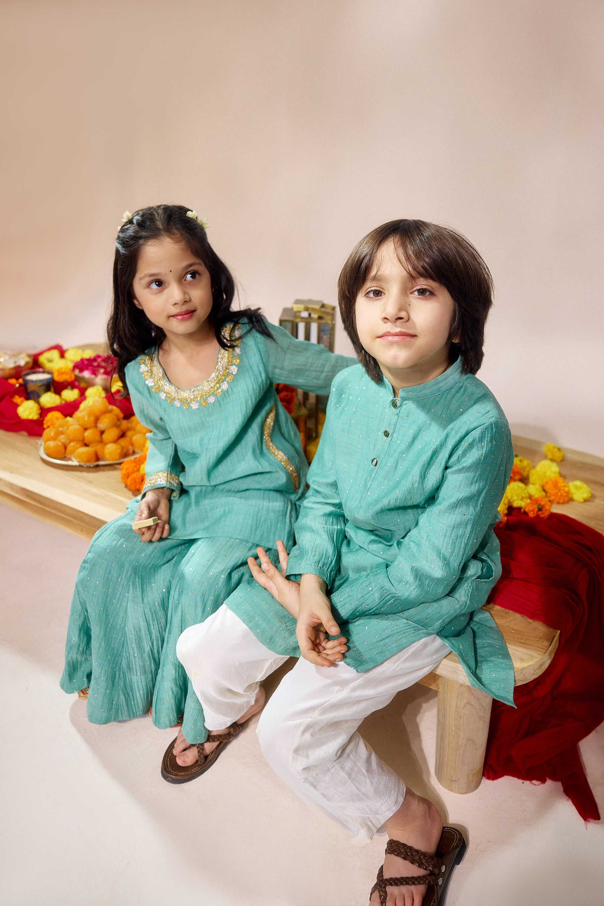 Mahi Sharara Set