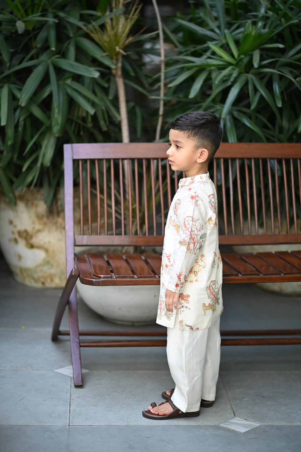 Sabr Kurta And Pyjama Set- Cream Haathi