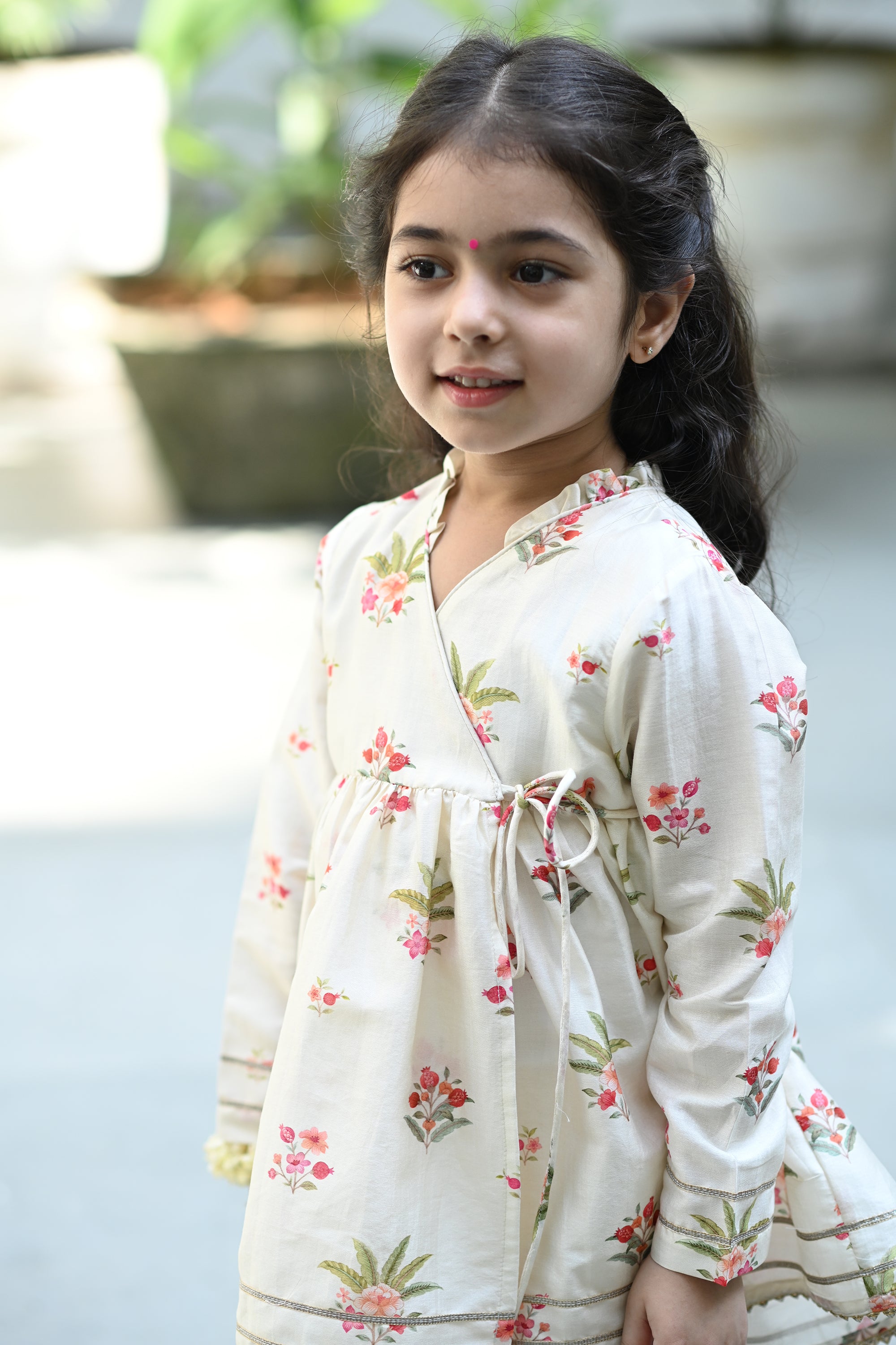 Aanya Angrakha Set - White Anaar Bagh