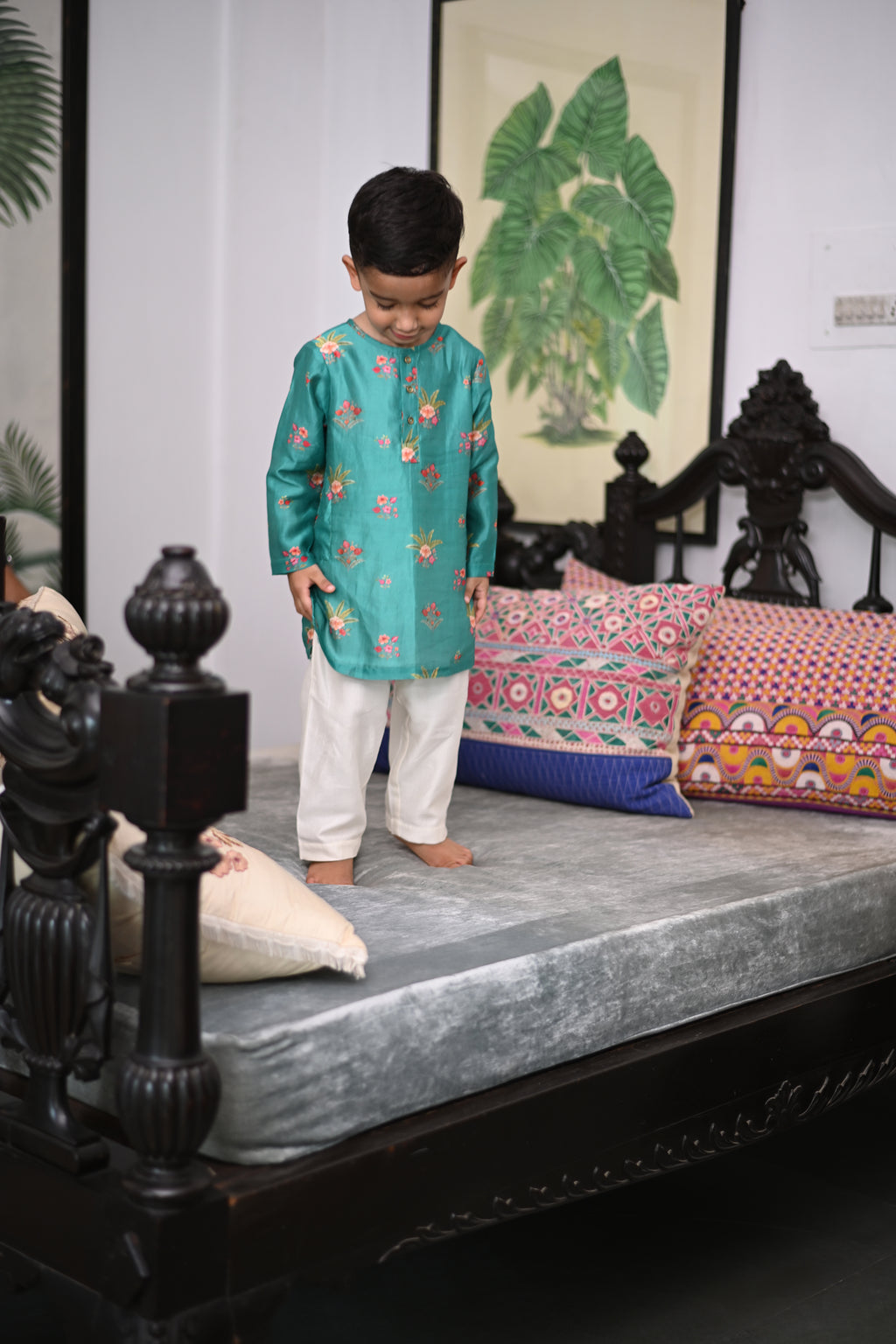 Zorawar Kurta And Pyjama Set-Green Pom Boota