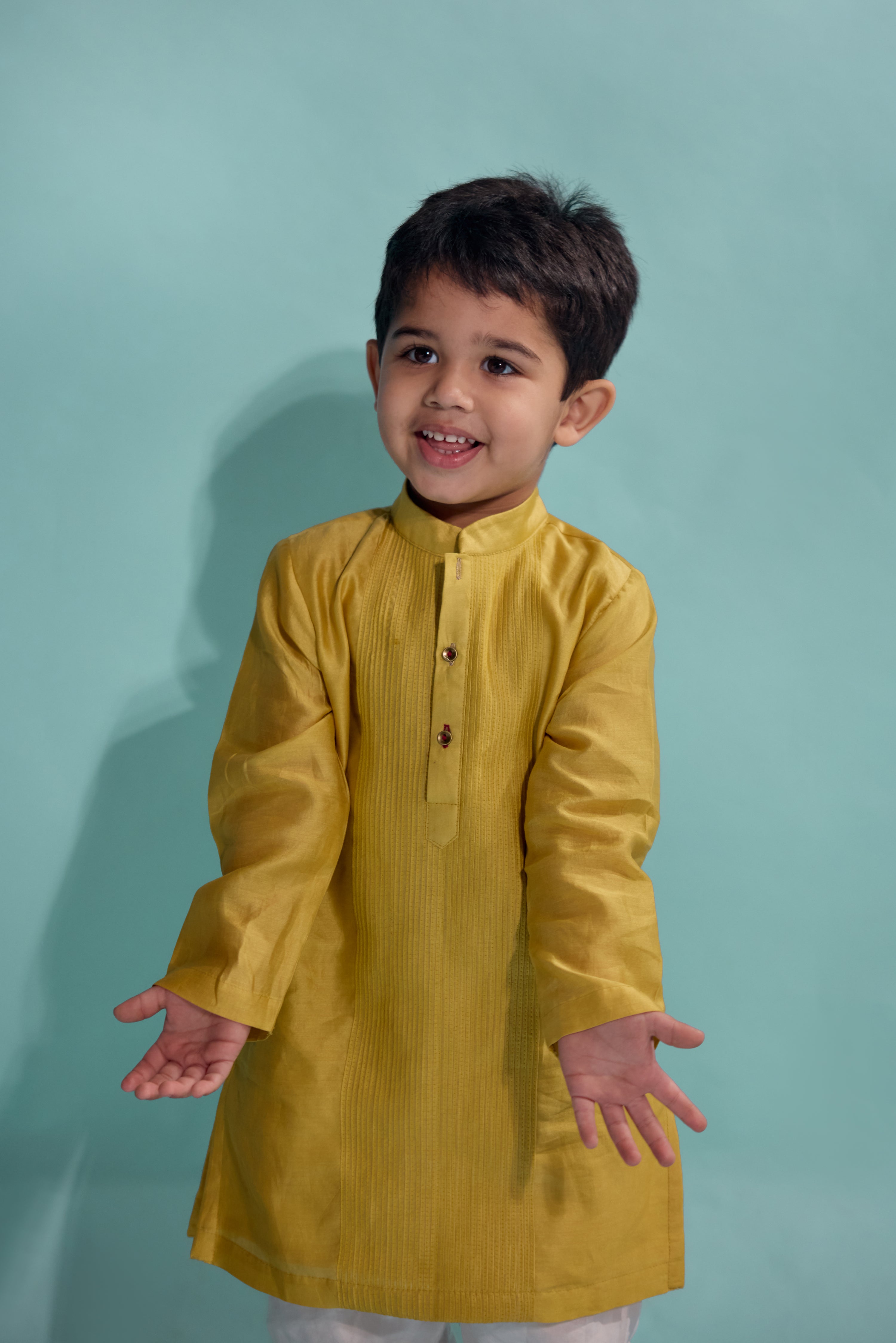 Gud Paara Kurta Set