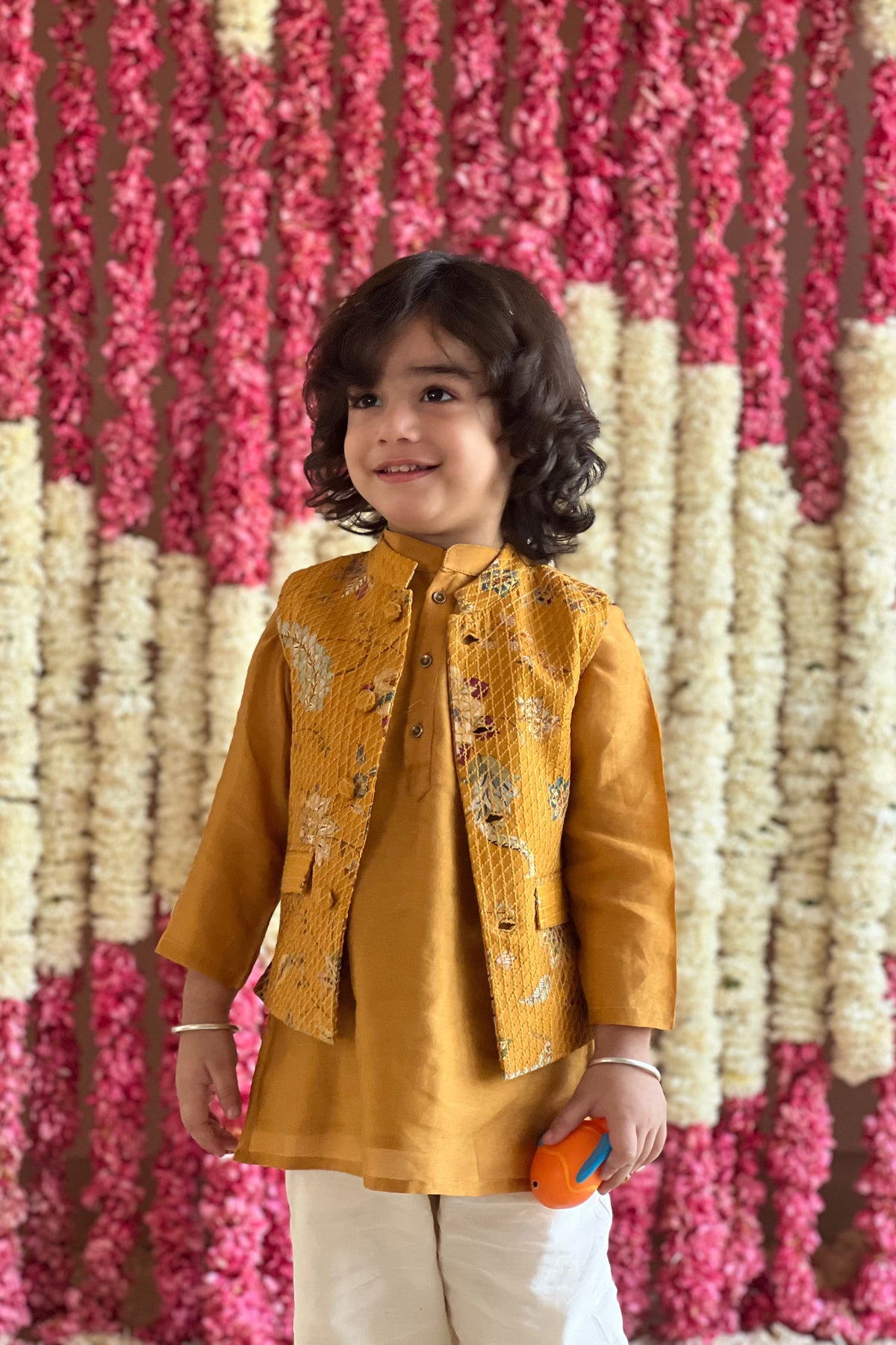 Azai Bandhi Set - Mustard Chintz