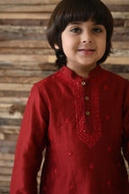Balbir Kurta And Pyjama Set