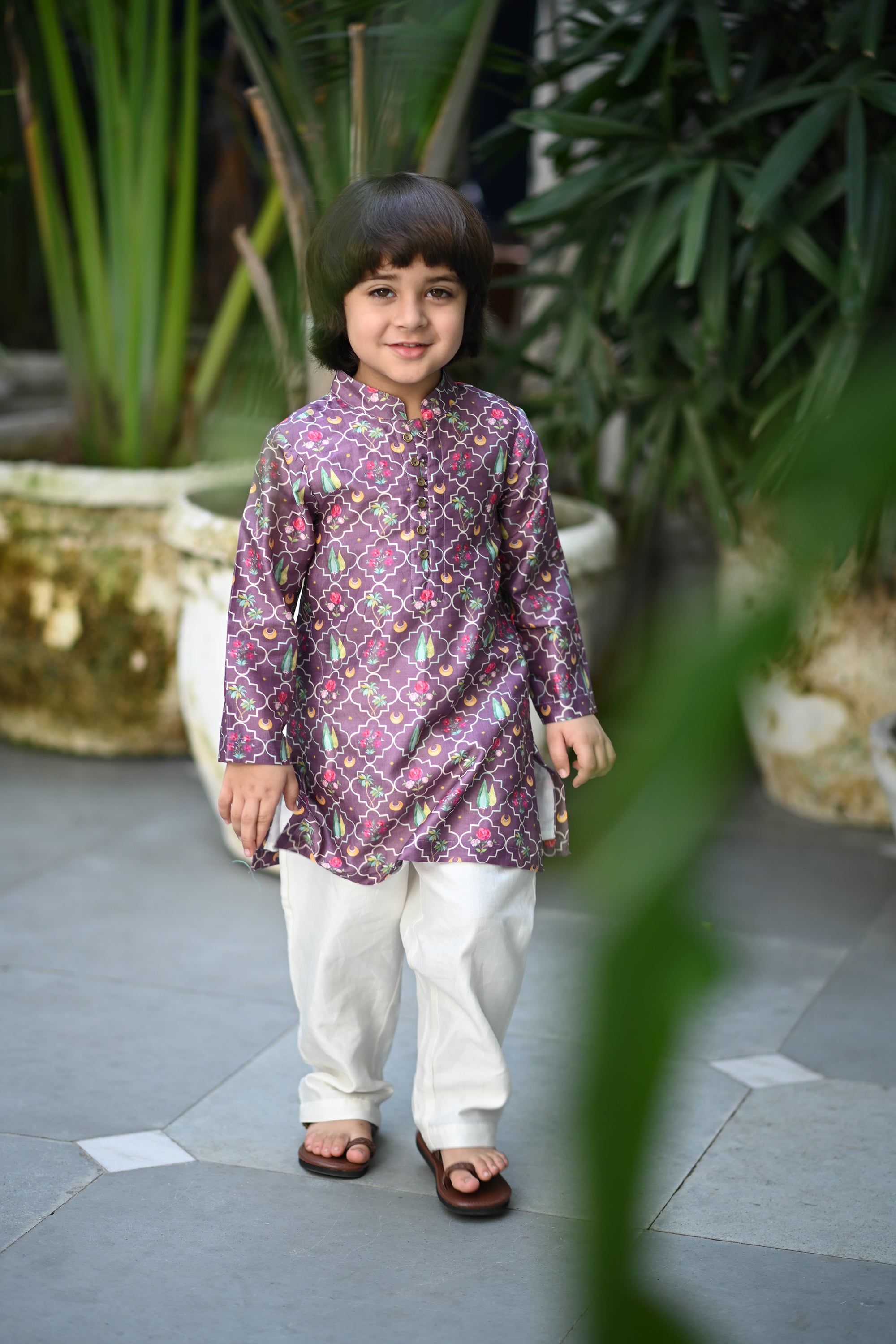 Shamsher Kurta And Pyjama Set- Grape Periyaar