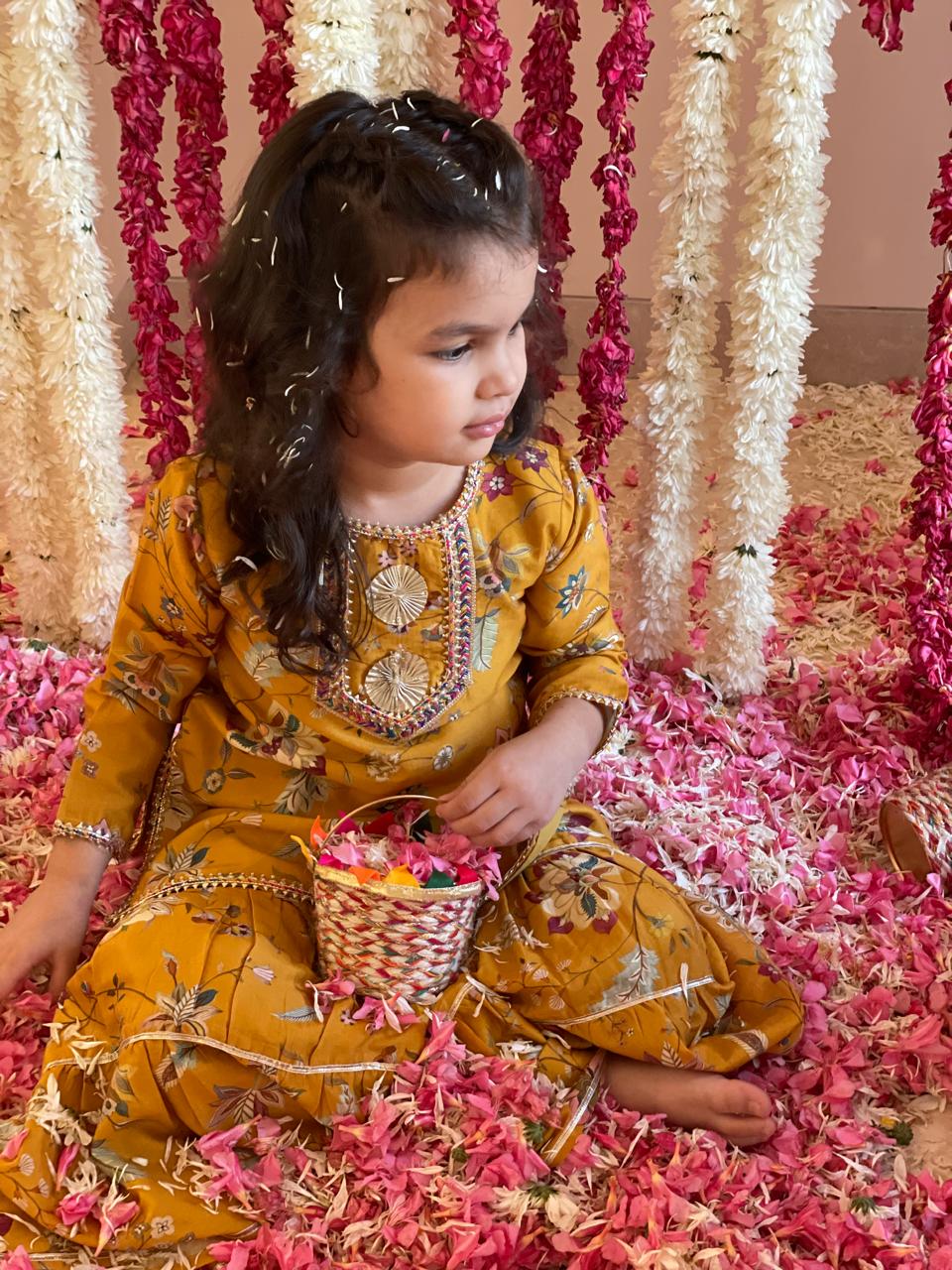 Vera Gharara Set - Mustard Lotus Cascade