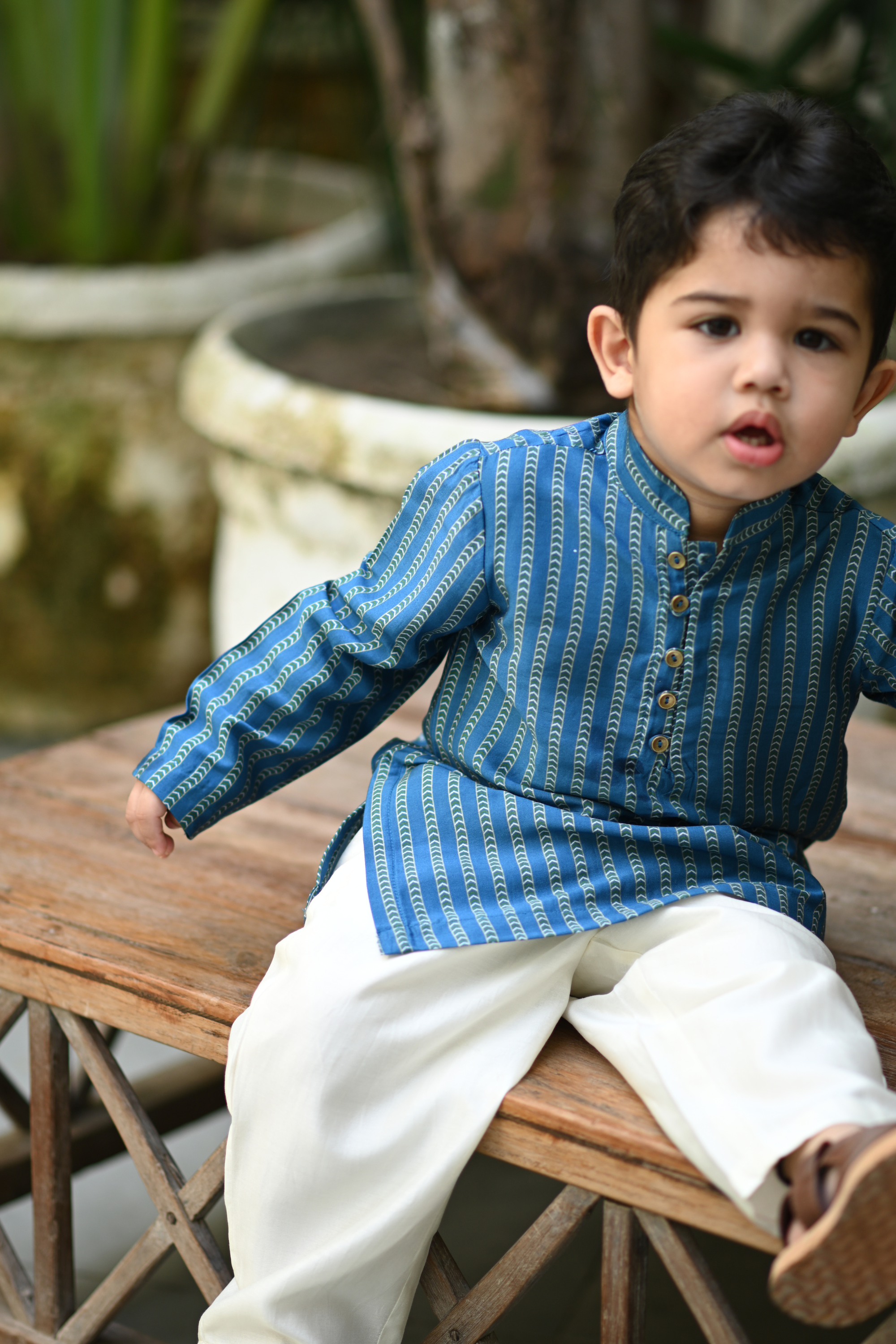 Udayveer Kurta And Pyjama Set- Indigo Stripe
