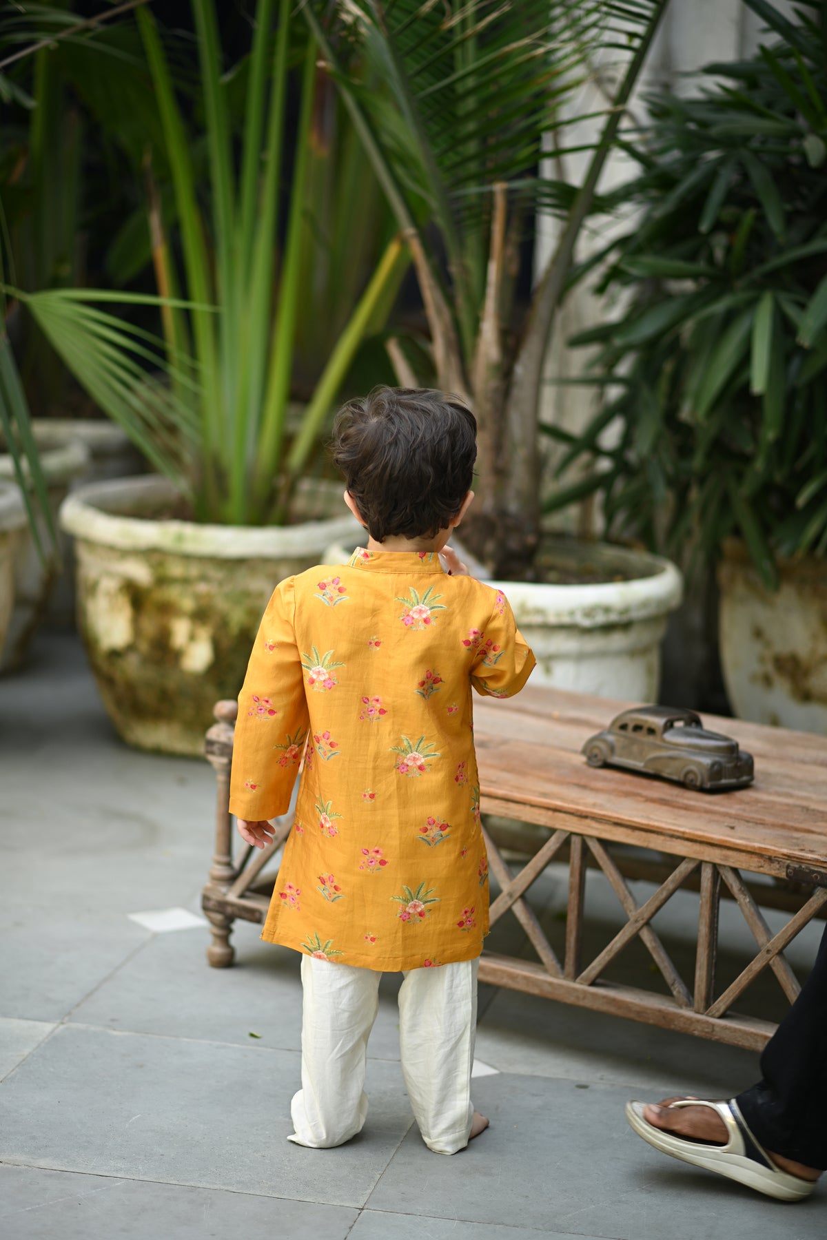 Abhimanyu Kurta And Pyjama Set