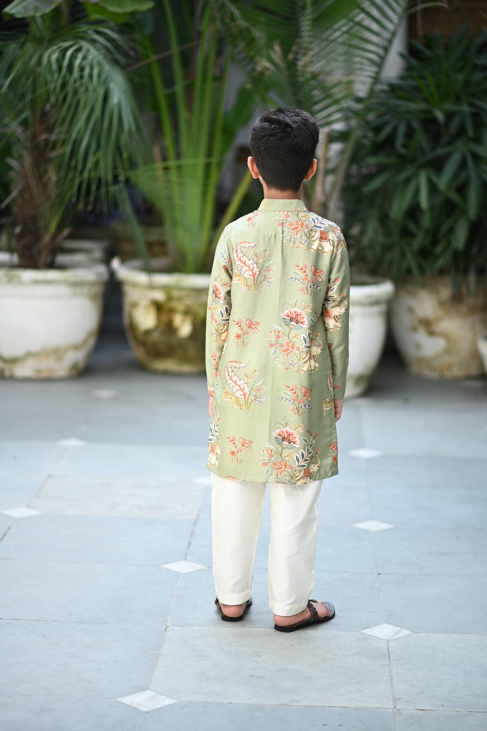 Yash Kurta And Pyjama Set-Sage Green Jungle Reverie