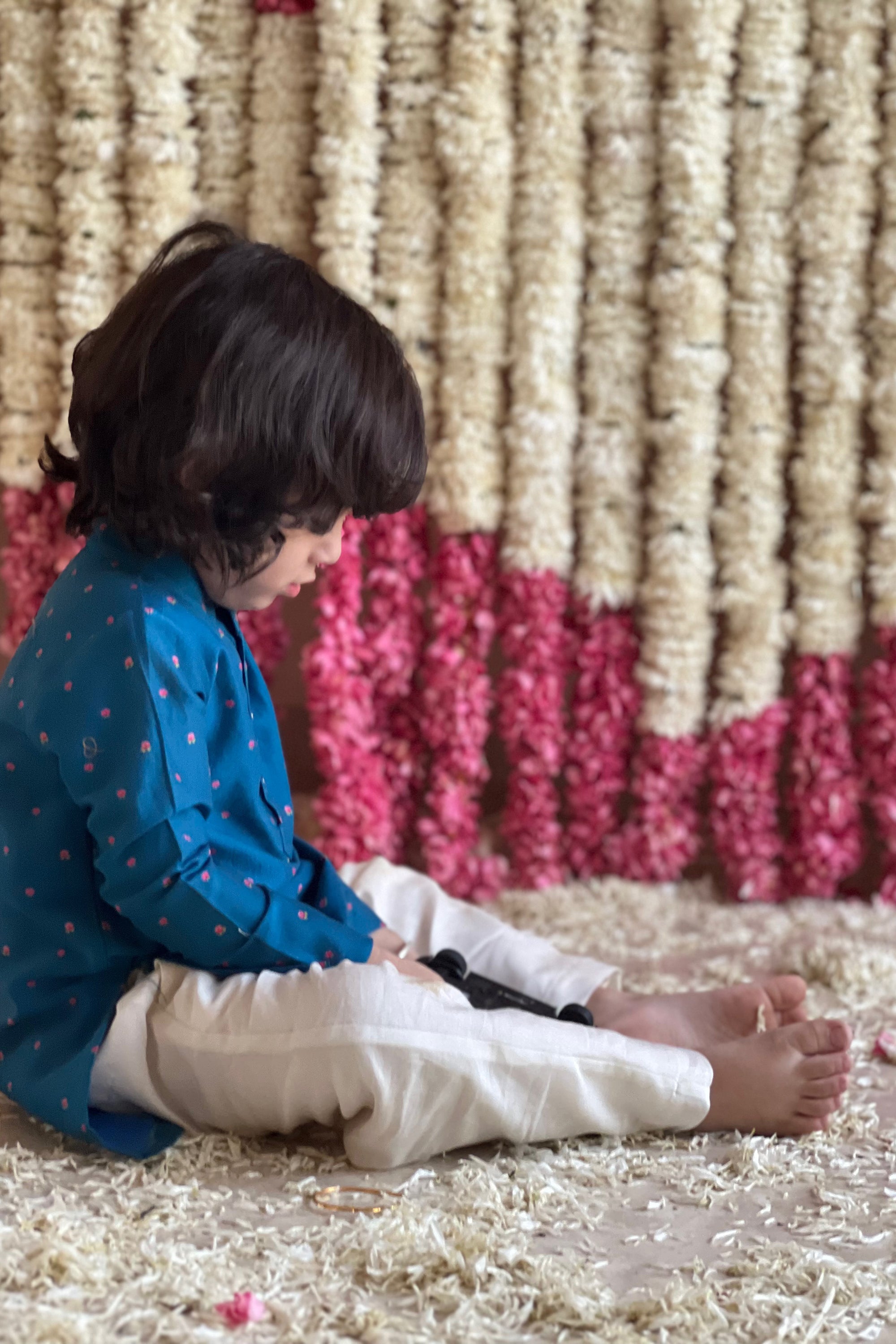 Ayaan Kurta and Pyjama Set - Blue Lotus Cascade