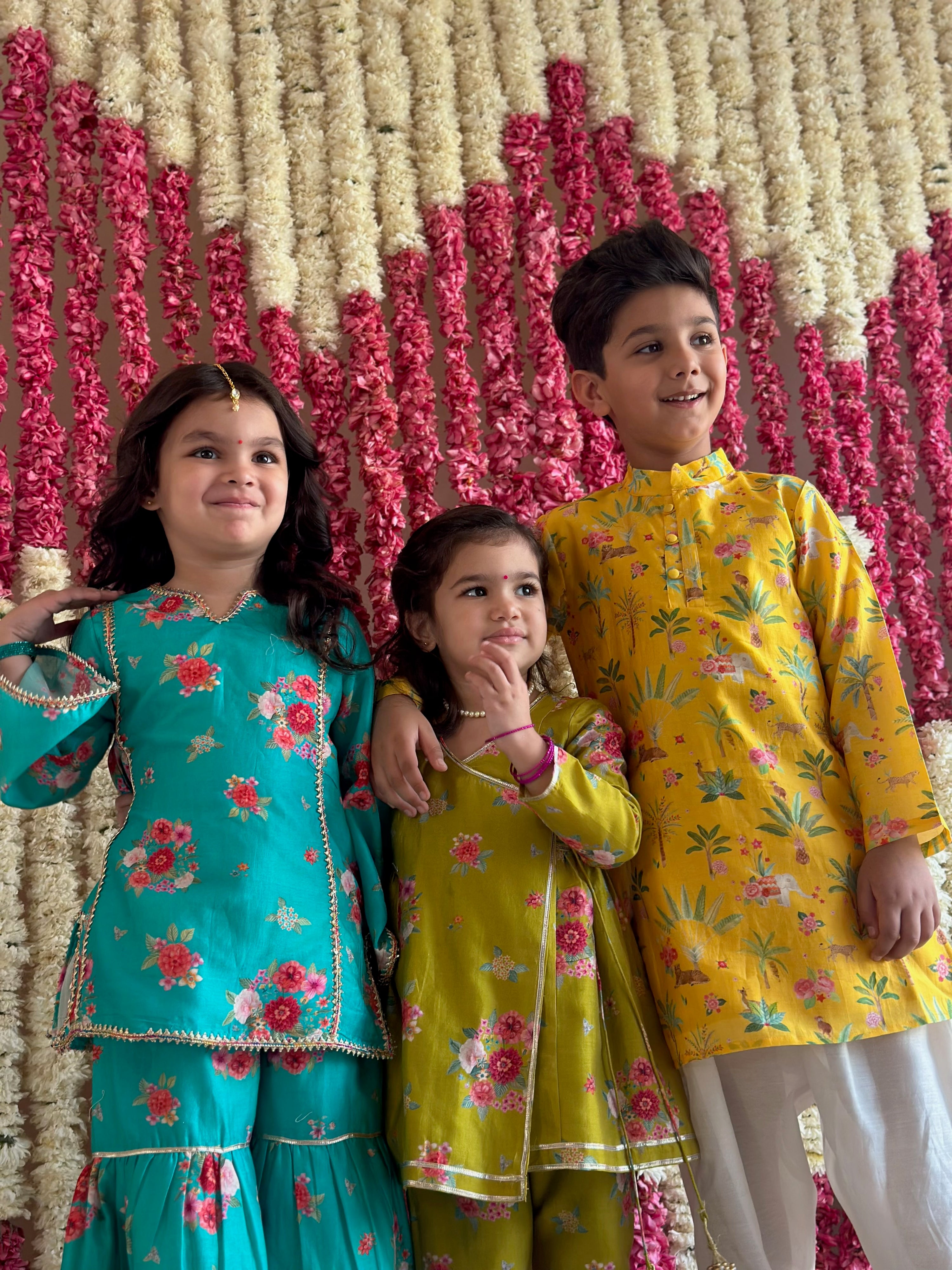 Gul Angrakha  Set - Kiwi Bagh