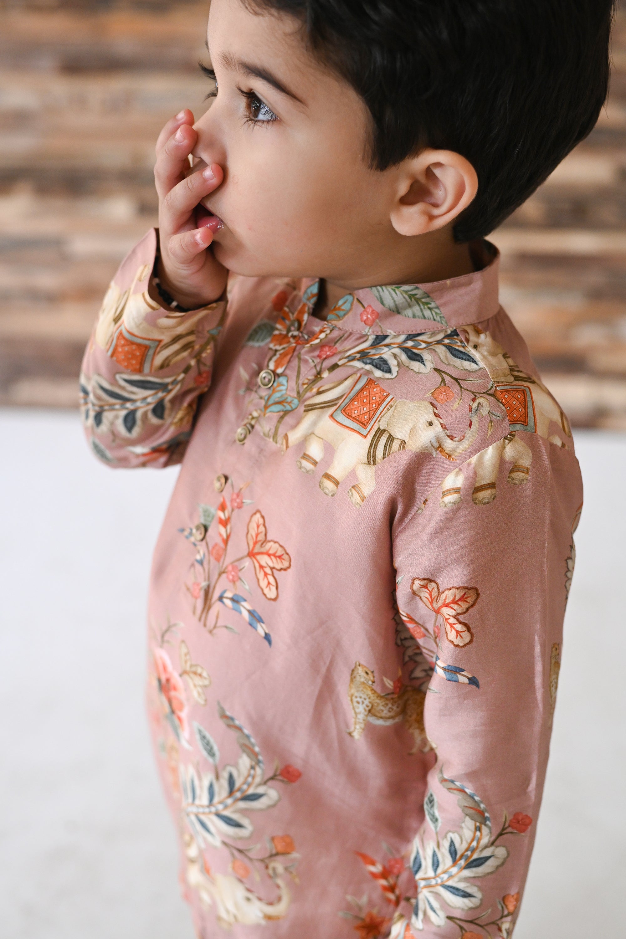 Yash Kurta And Pyjama Set