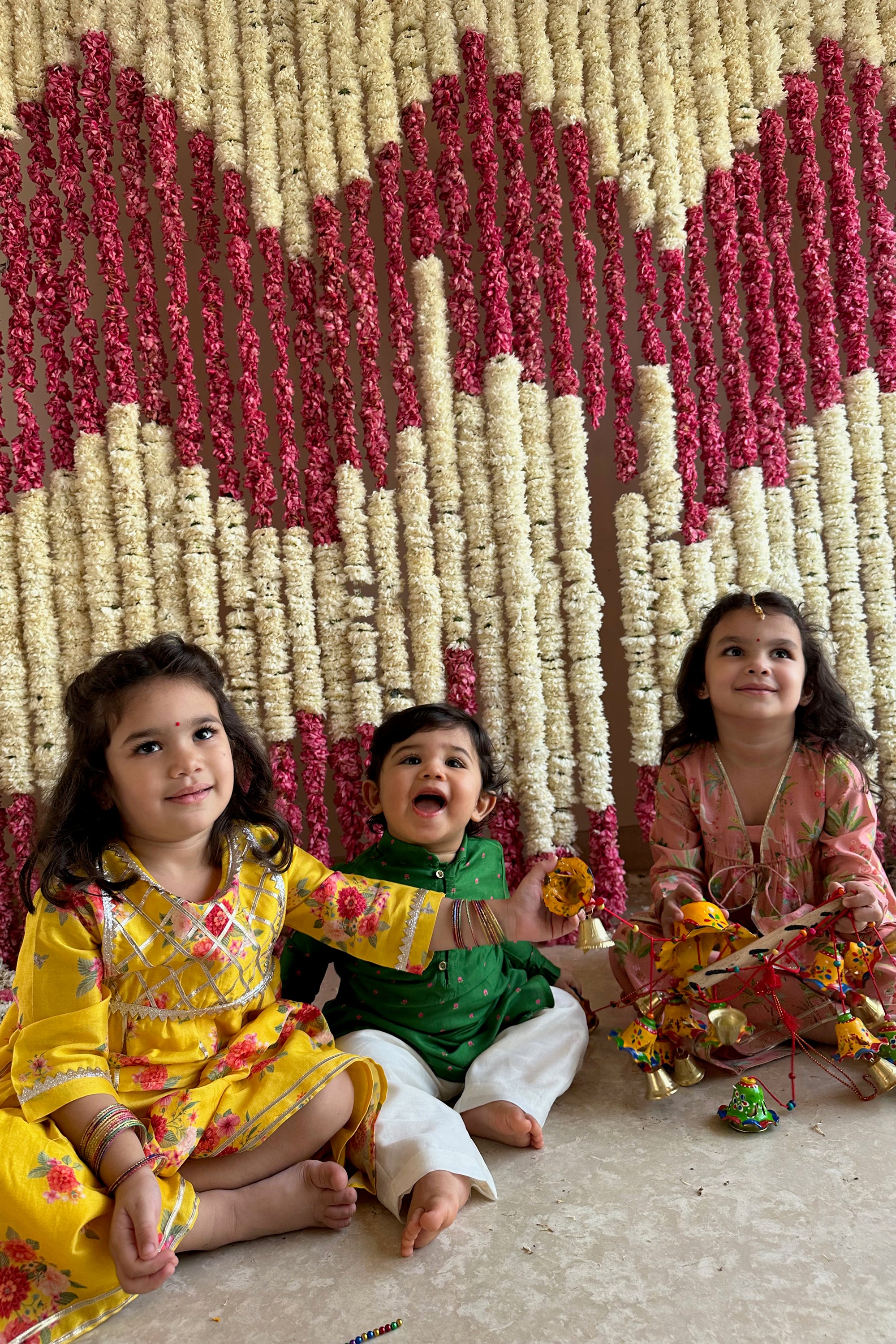 Ayaan Kurta and Pyjama Set - Green Lotus Cascade