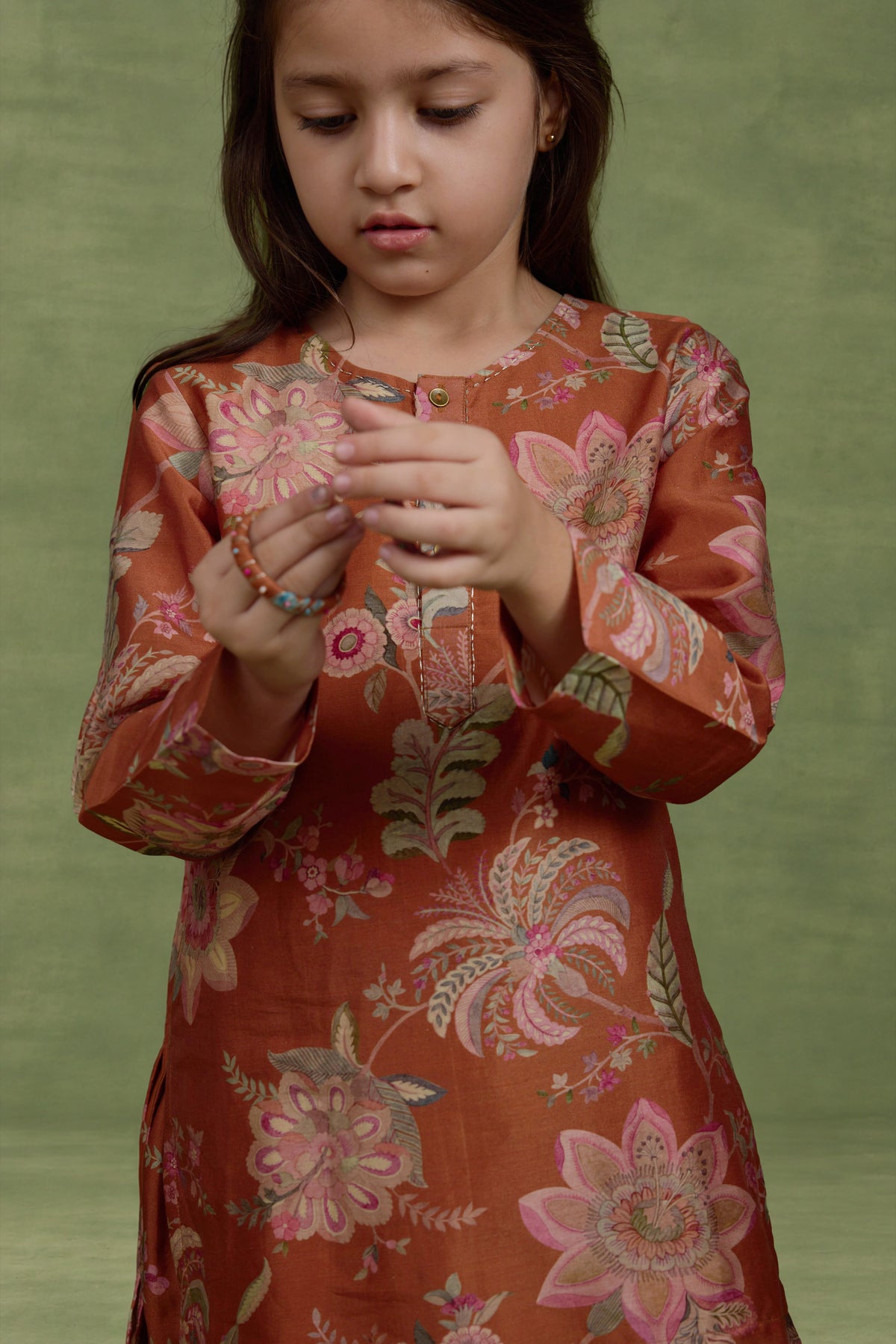 Gur Nahargarh Kurta Set