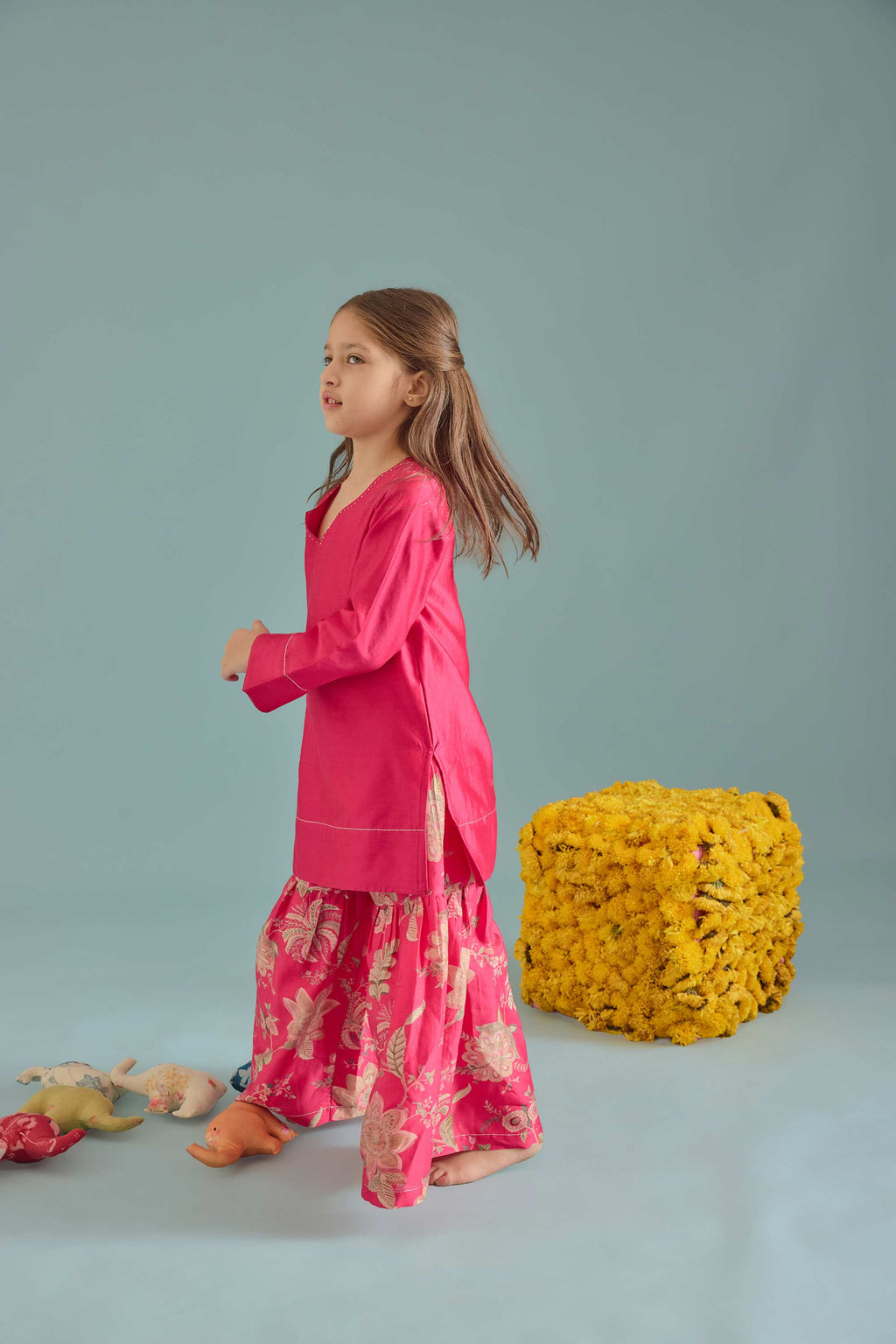 Rani Chandpol Kurta Set
