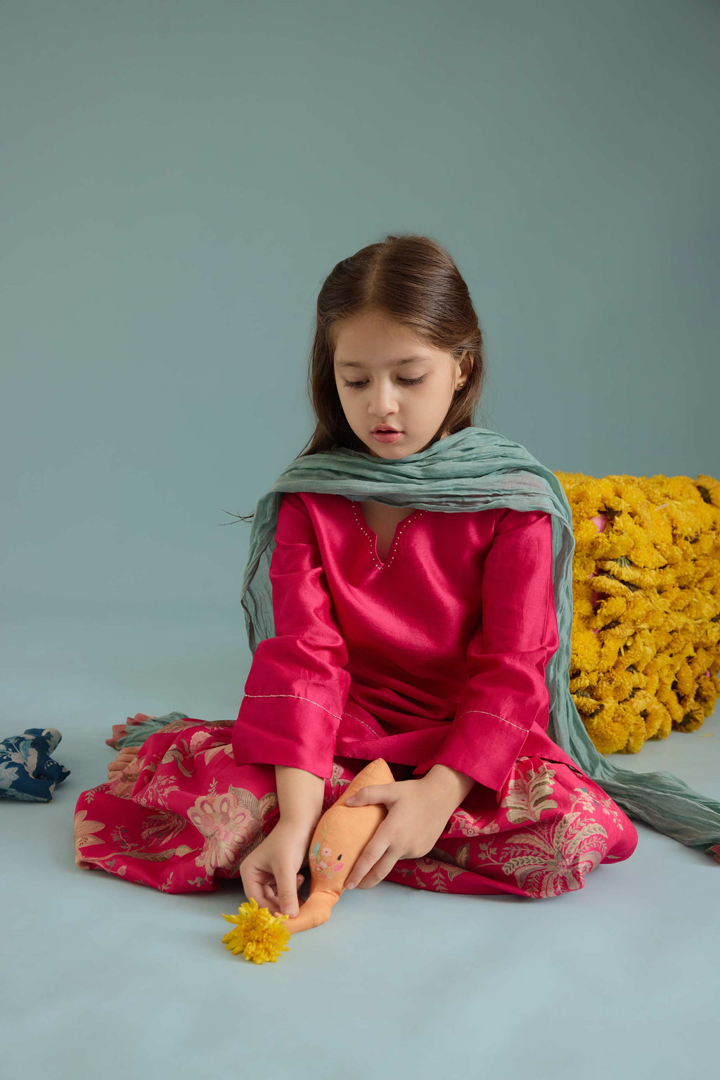 Rani Chandpol Kurta Set