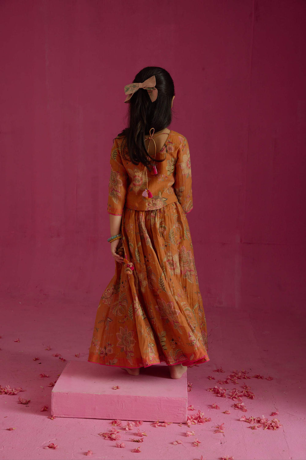 Gur Samode Lehenga Set
