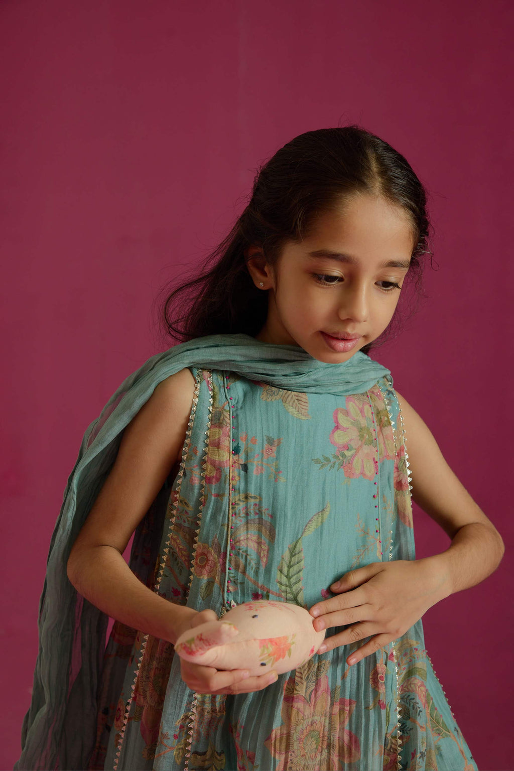 Neer Nahar Kurta Set